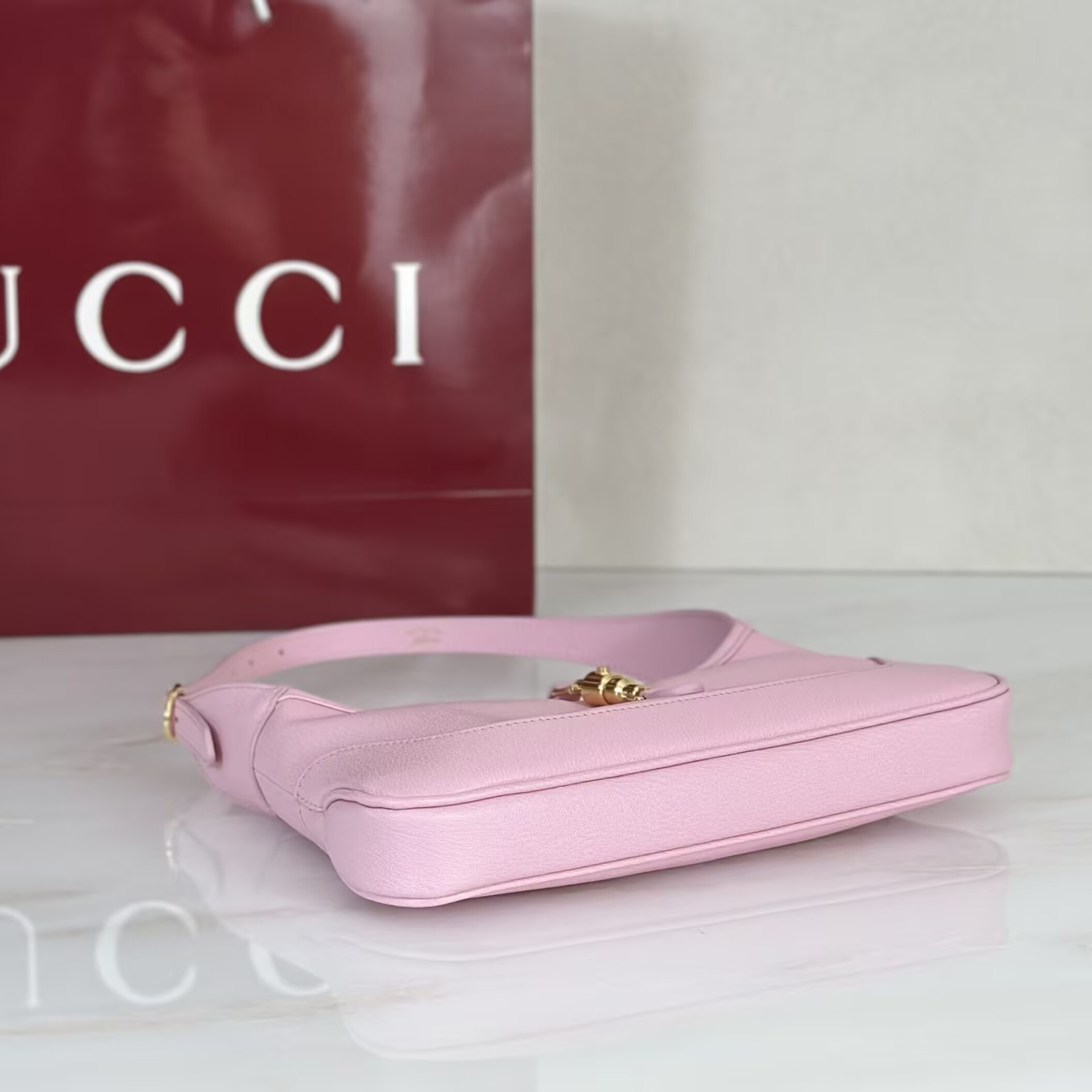 Gucci Jackie Slim Shoulder Bag 27x13x3.5cm