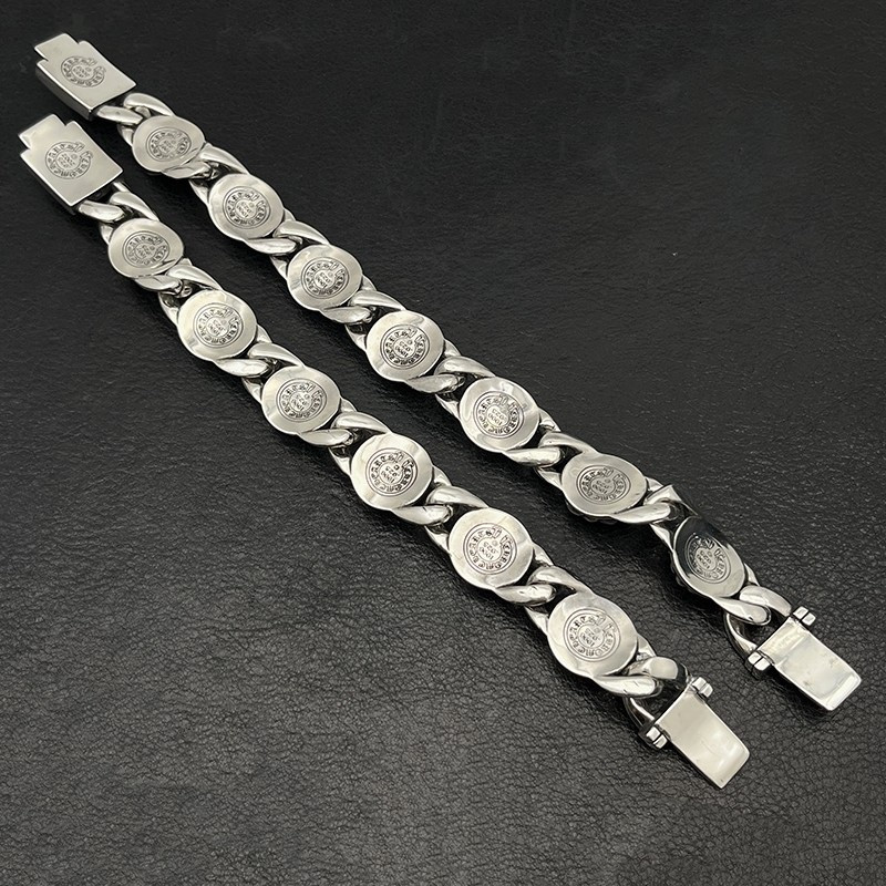 Ch*0me He**ts Bracelet