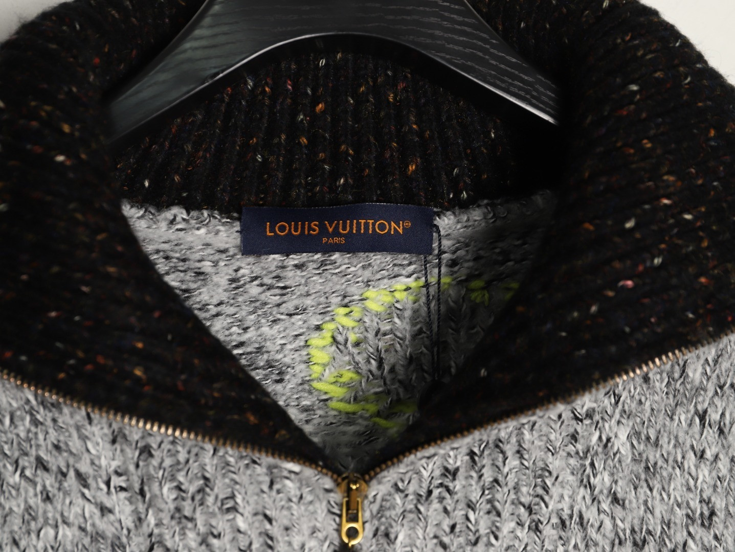 L0vis Vvtt0n Sweaters Coats