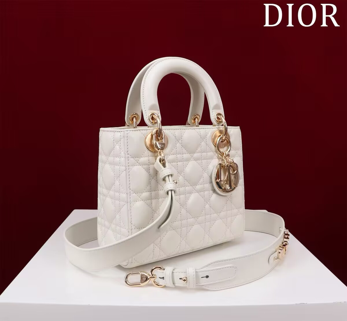Small Lady Dior My ABCDior Bag 20 x 17 x 8 cm