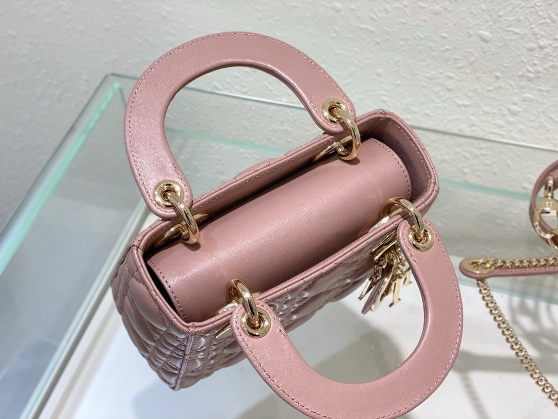 D10r MINI LADY 17x15x7cm