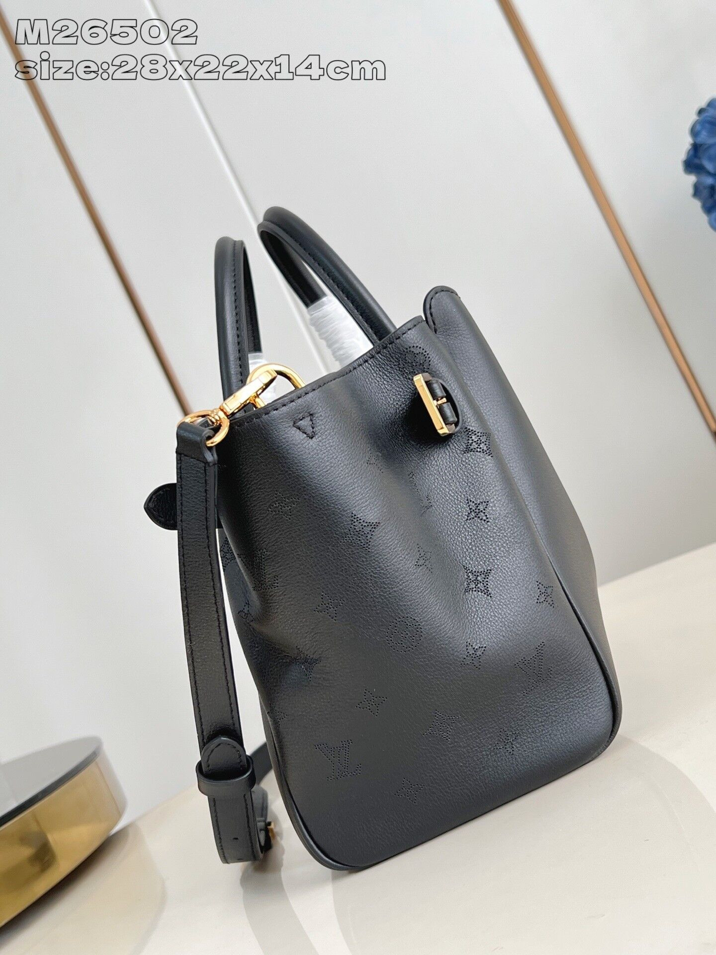 LV Vendome PM M26502 28 x 22 x 14 cm