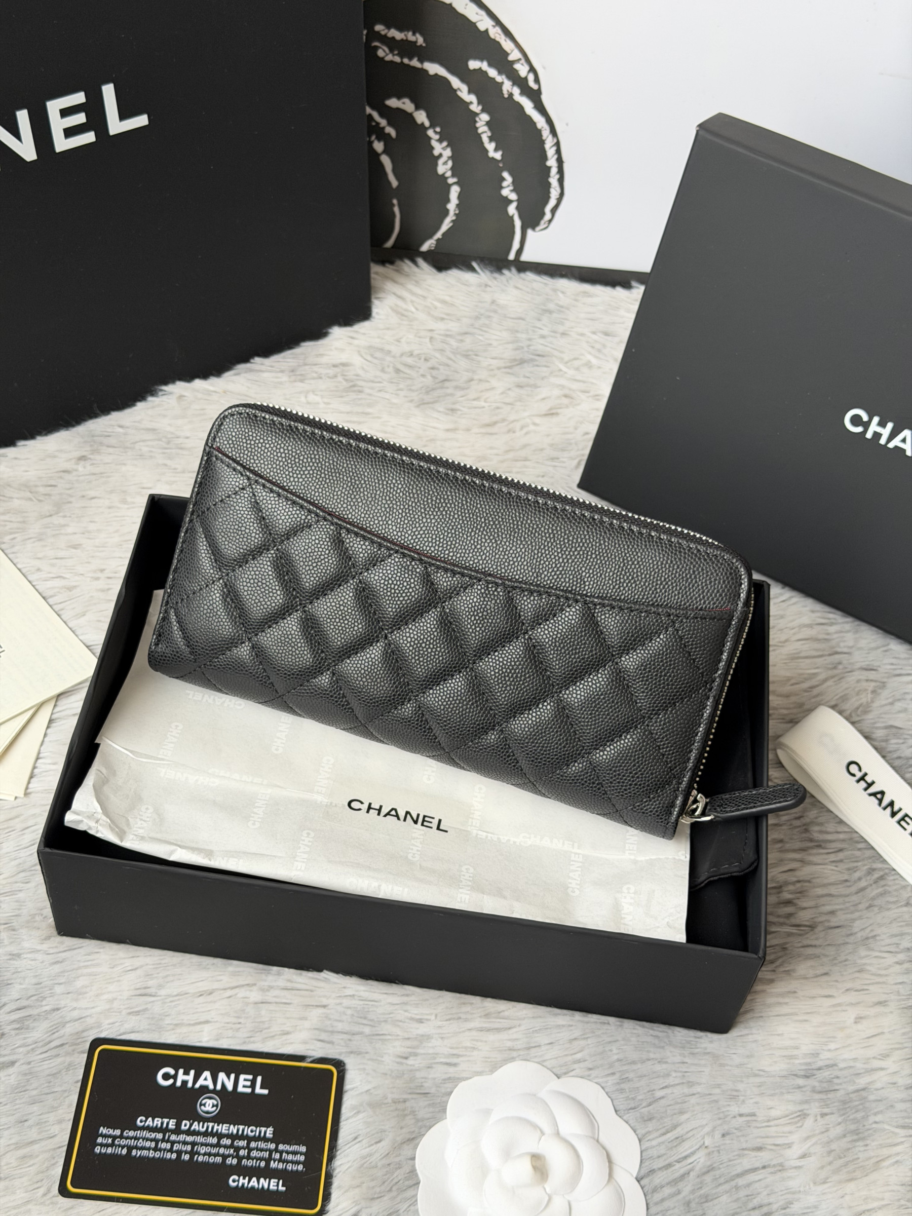 Ch**el zip around wallet 80758 10x19x3cm
