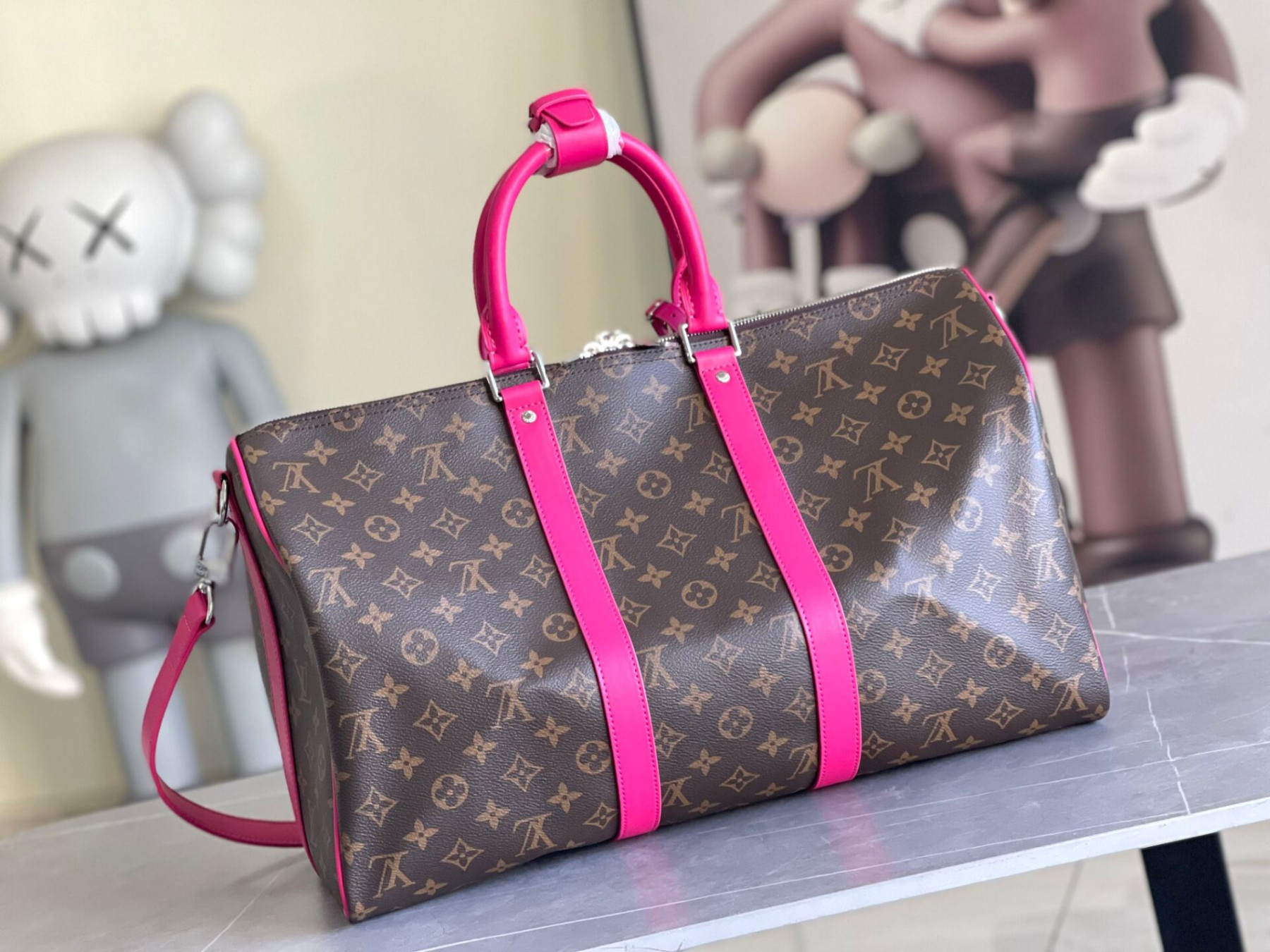 LV Keepall Bandouliere 45 M13807 45 x 27 x 20 cm