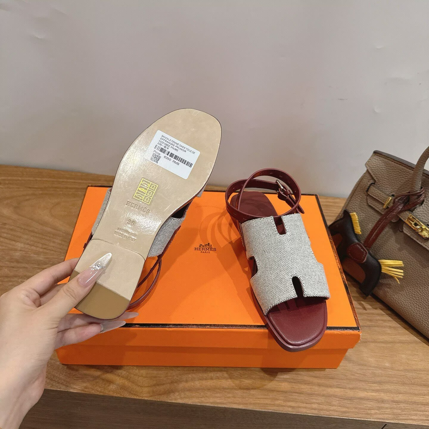 UA Hermès Maya Sandal