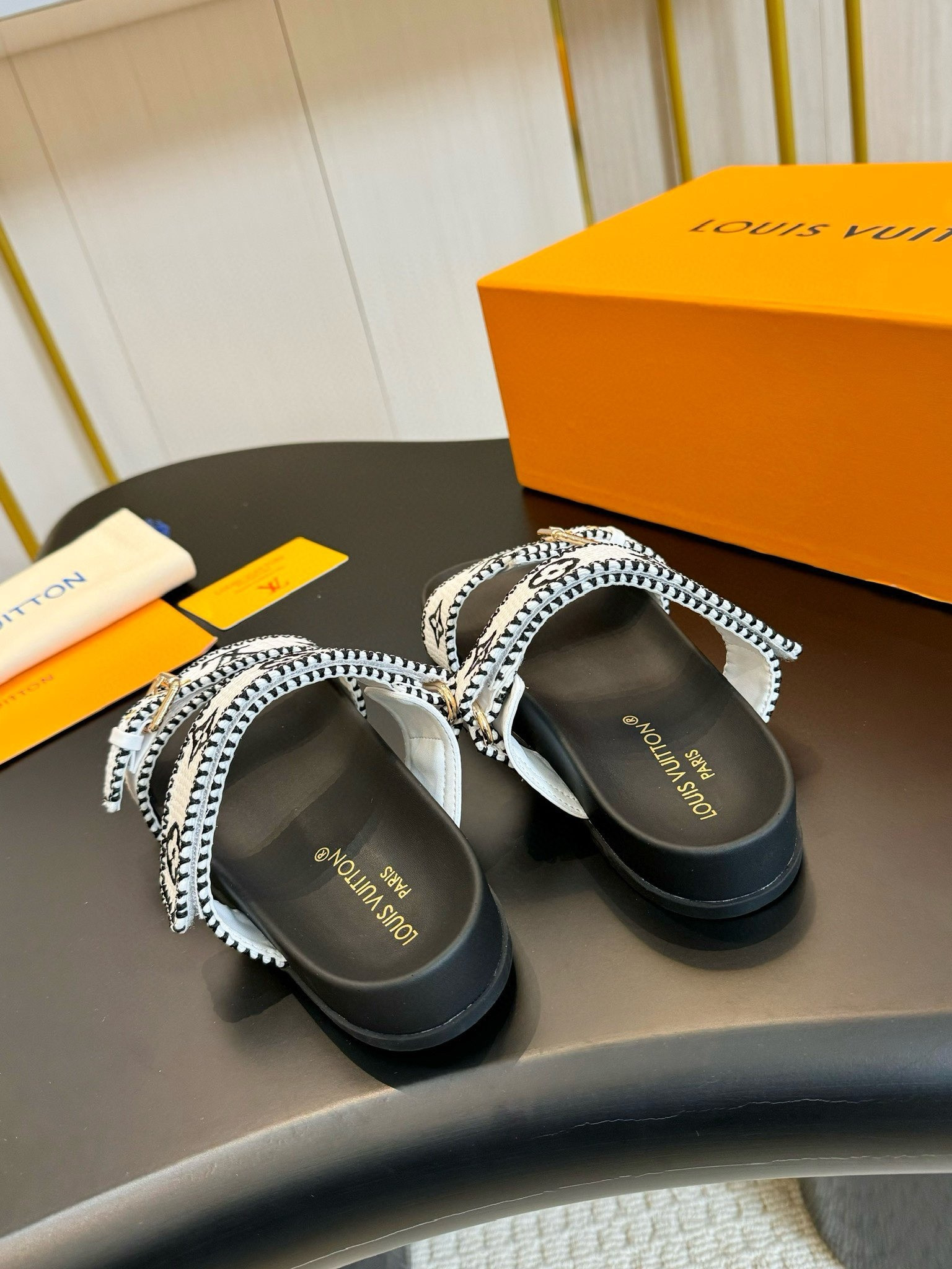 UA LV Bom Dia Flat Comfort Mule