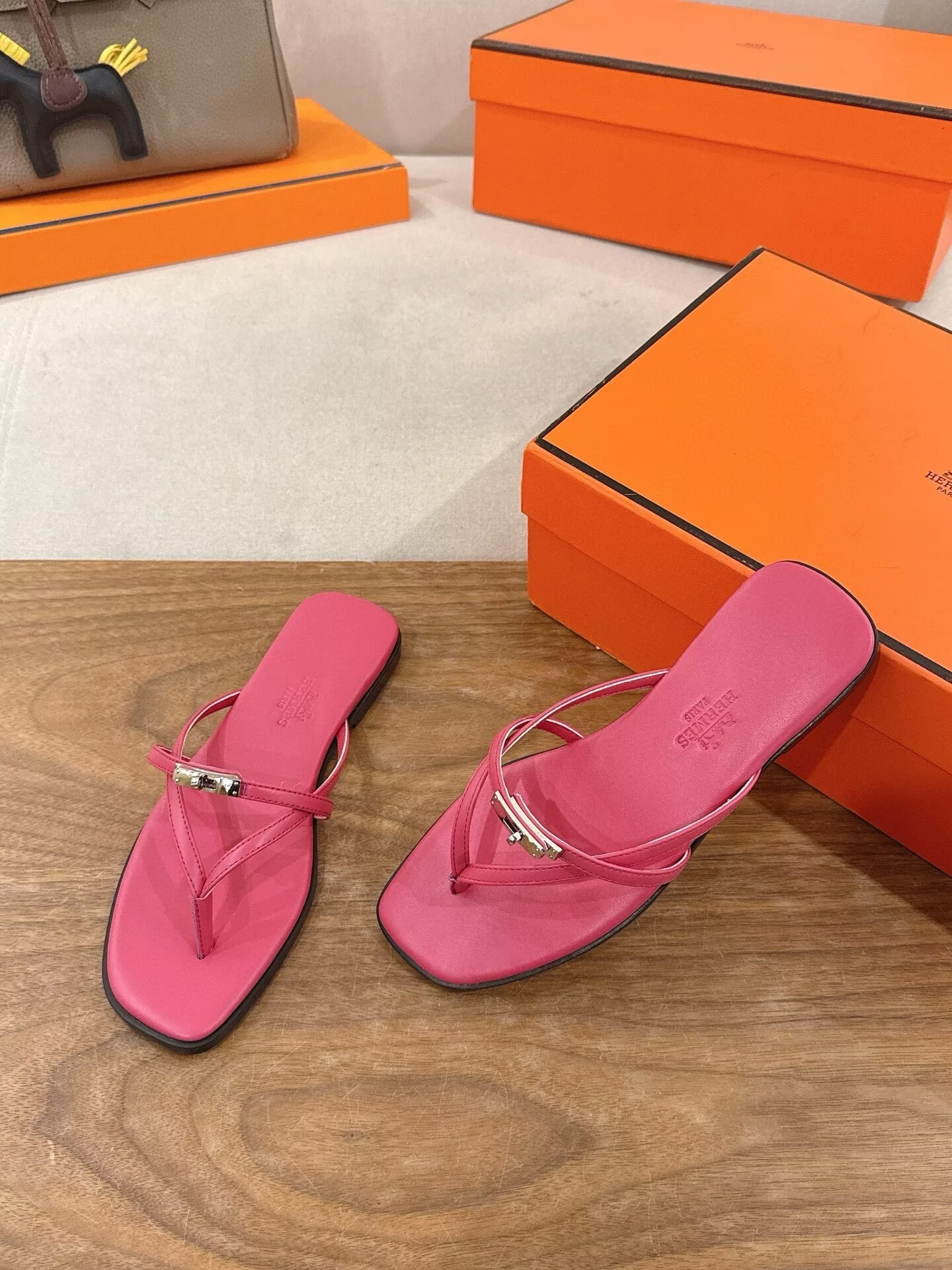 UA Hermès Miss Sandals