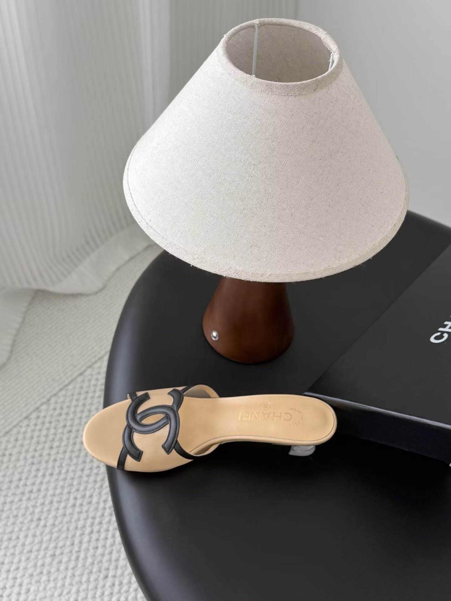 ua Ch**el sandals 4.5cm heel