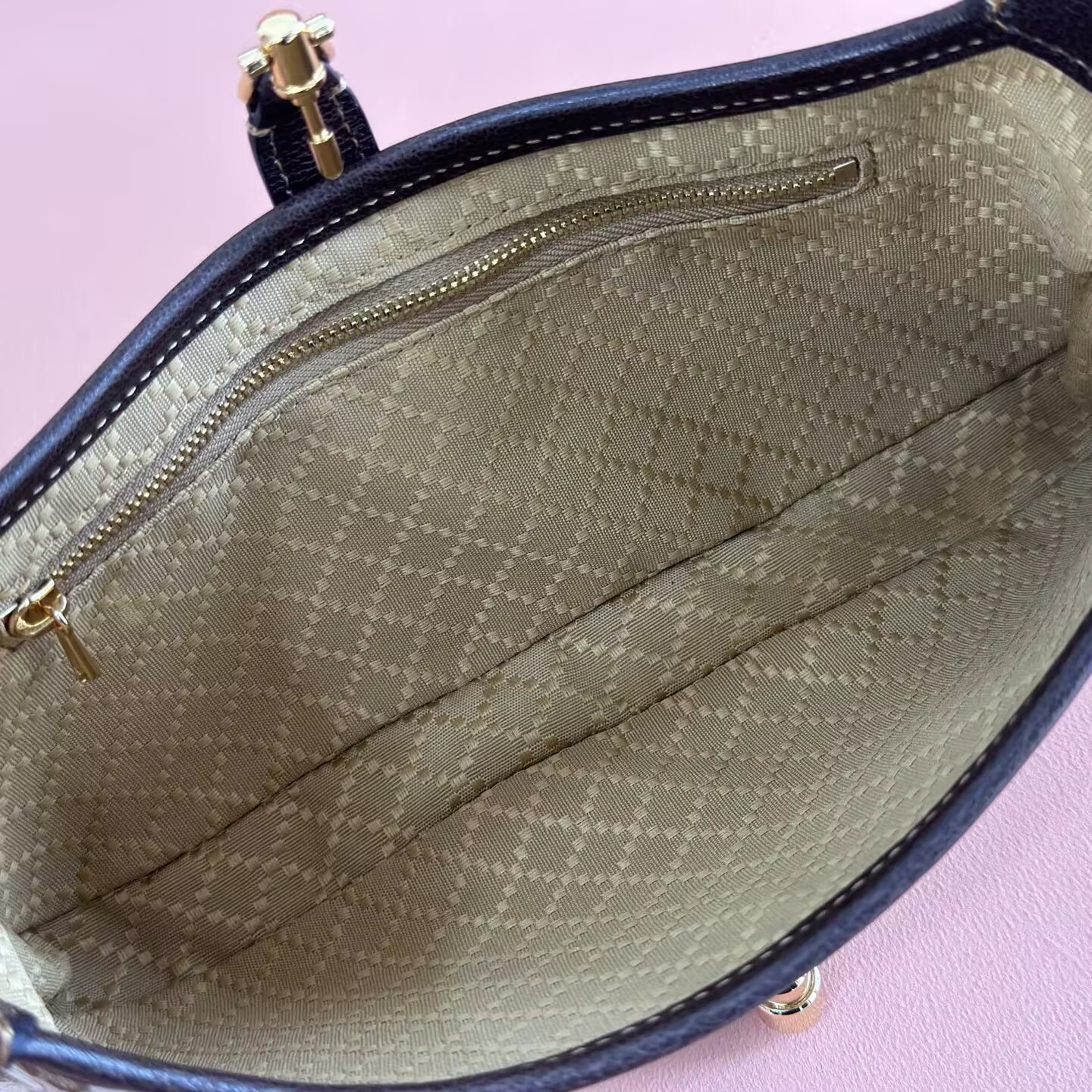 Gucci Jackie Slim Small Shoulder Bag 28x16x3.5cm