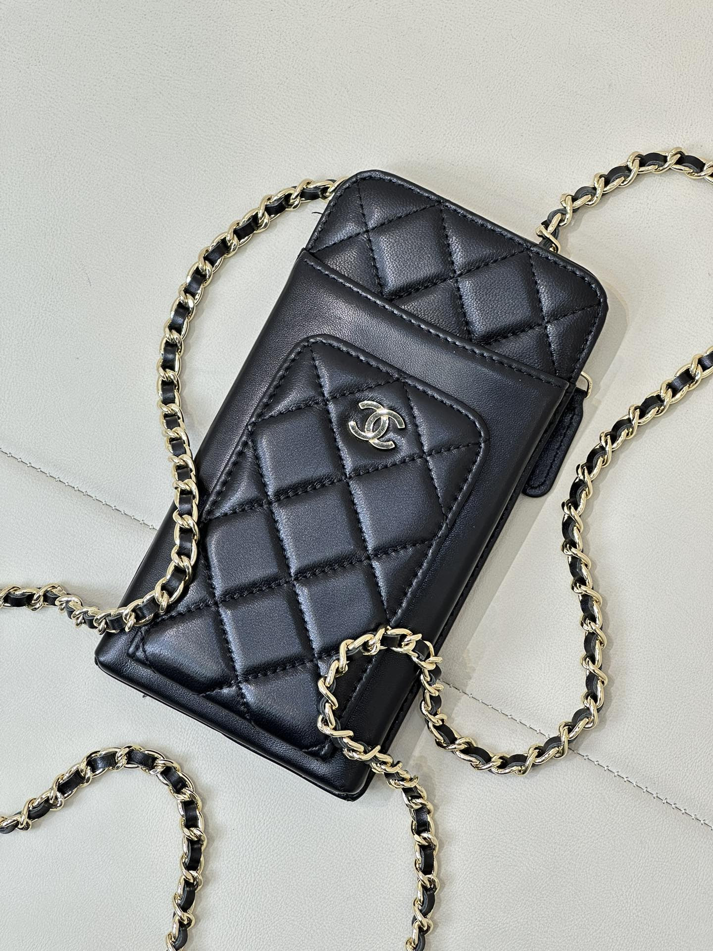 Chanel Phone Bag 18x9x3cm