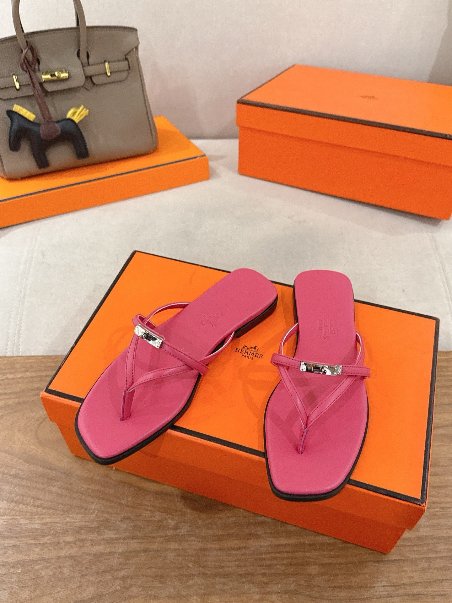 UA Hermès Miss Sandals