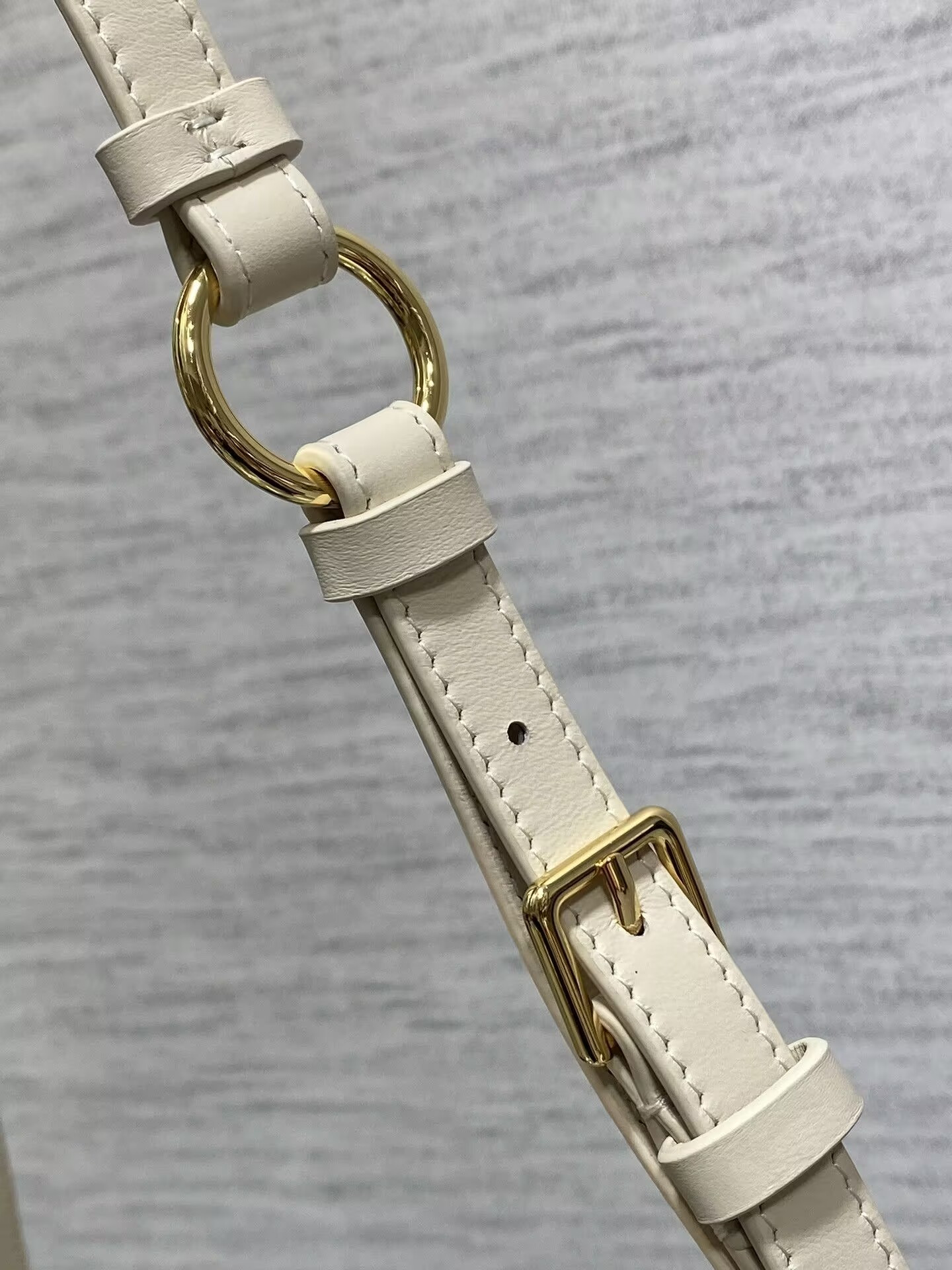 D10r 30 Montaigne Wanderlust Mini Bag Blue D10r Oblique Chambray with Smooth Calfskin 26x12x7cm