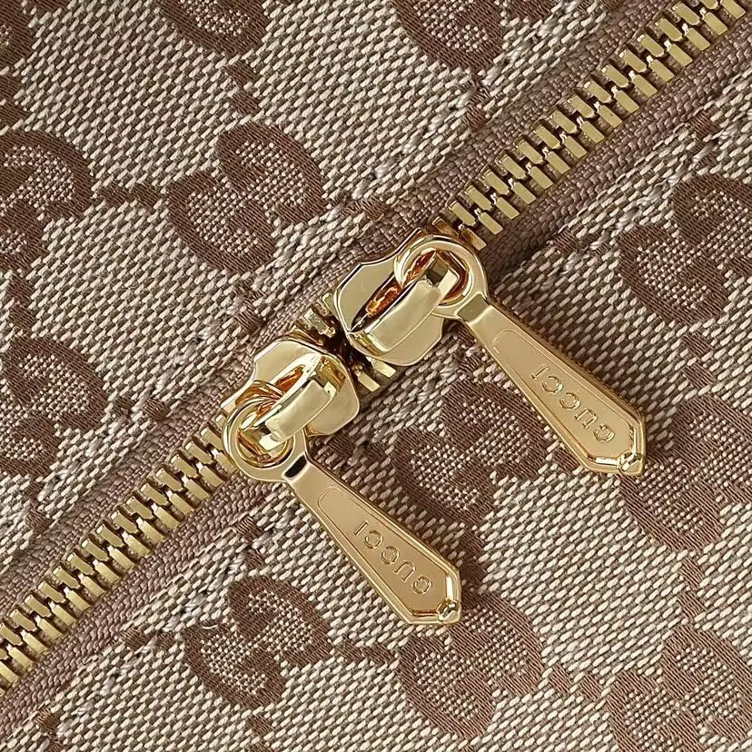 Gucci Brera Medium Crossbody Bag 33x27x15cm