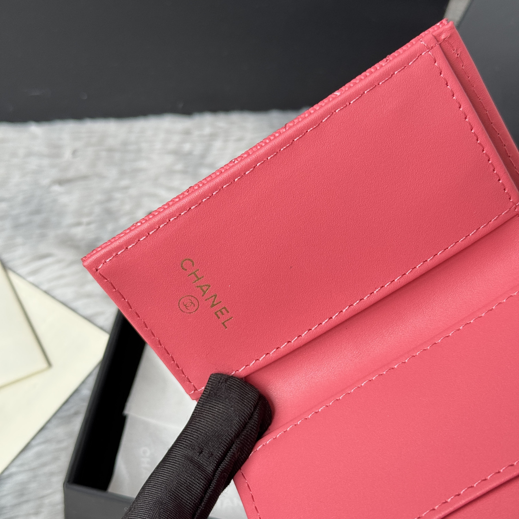 Ch**el card holder 10.5x7.5x3cm