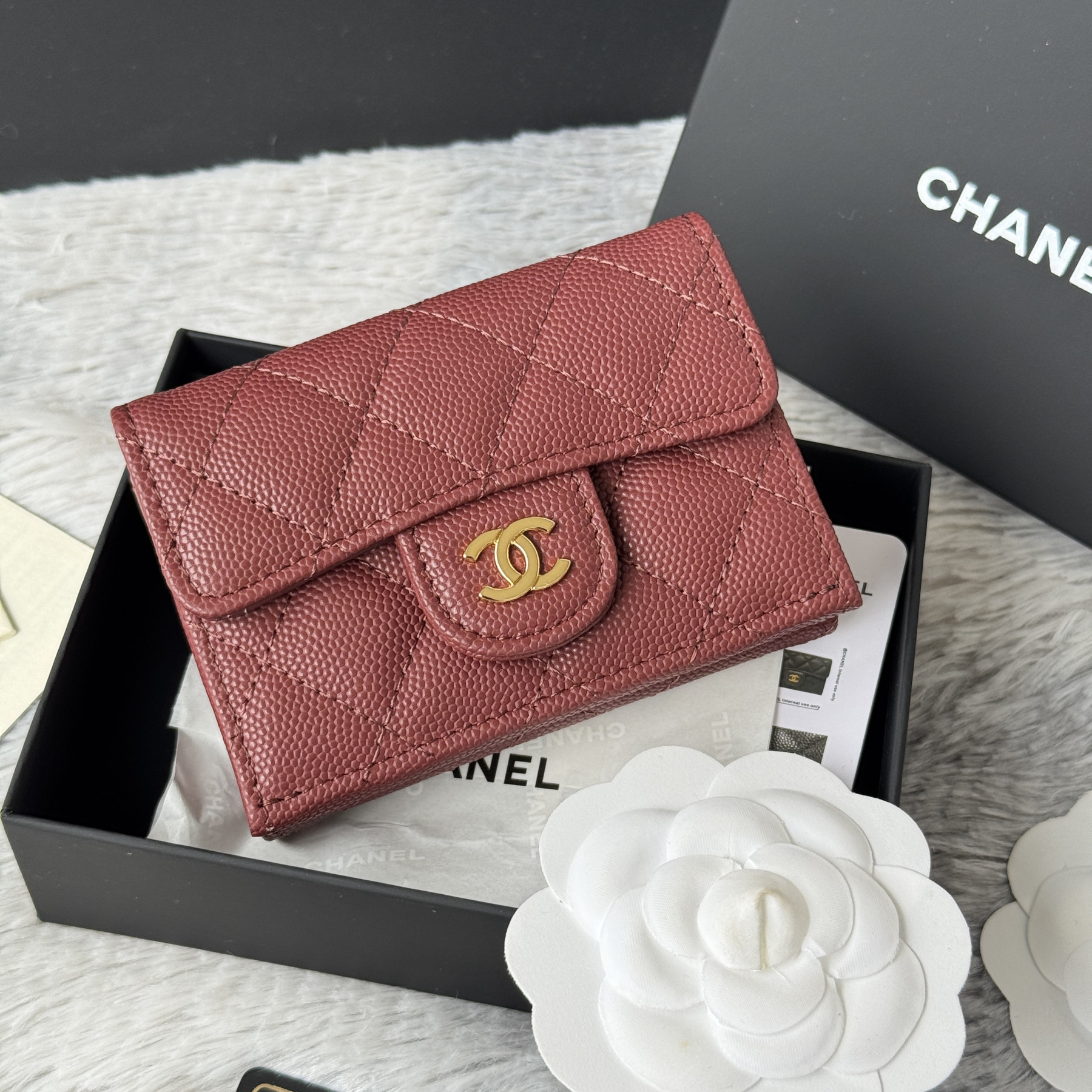 Ch**el card holder 10.5x7.5x3cm