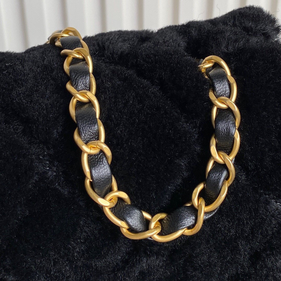 Ch**el Mini Flap Bag 12 x 18 x 6cm