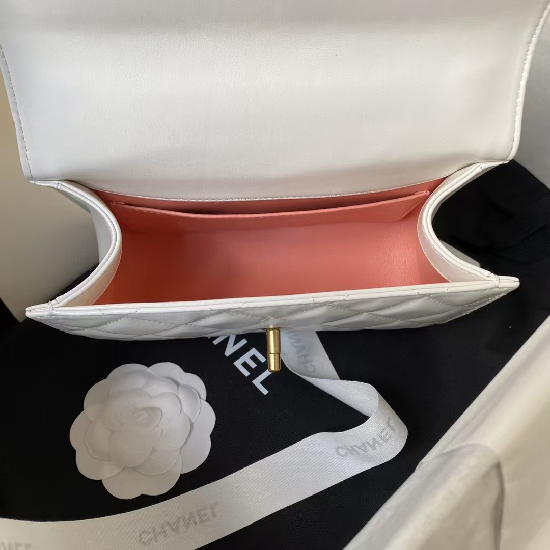 Ch**el 24C Flap Bag AS2649 12x19x8cm