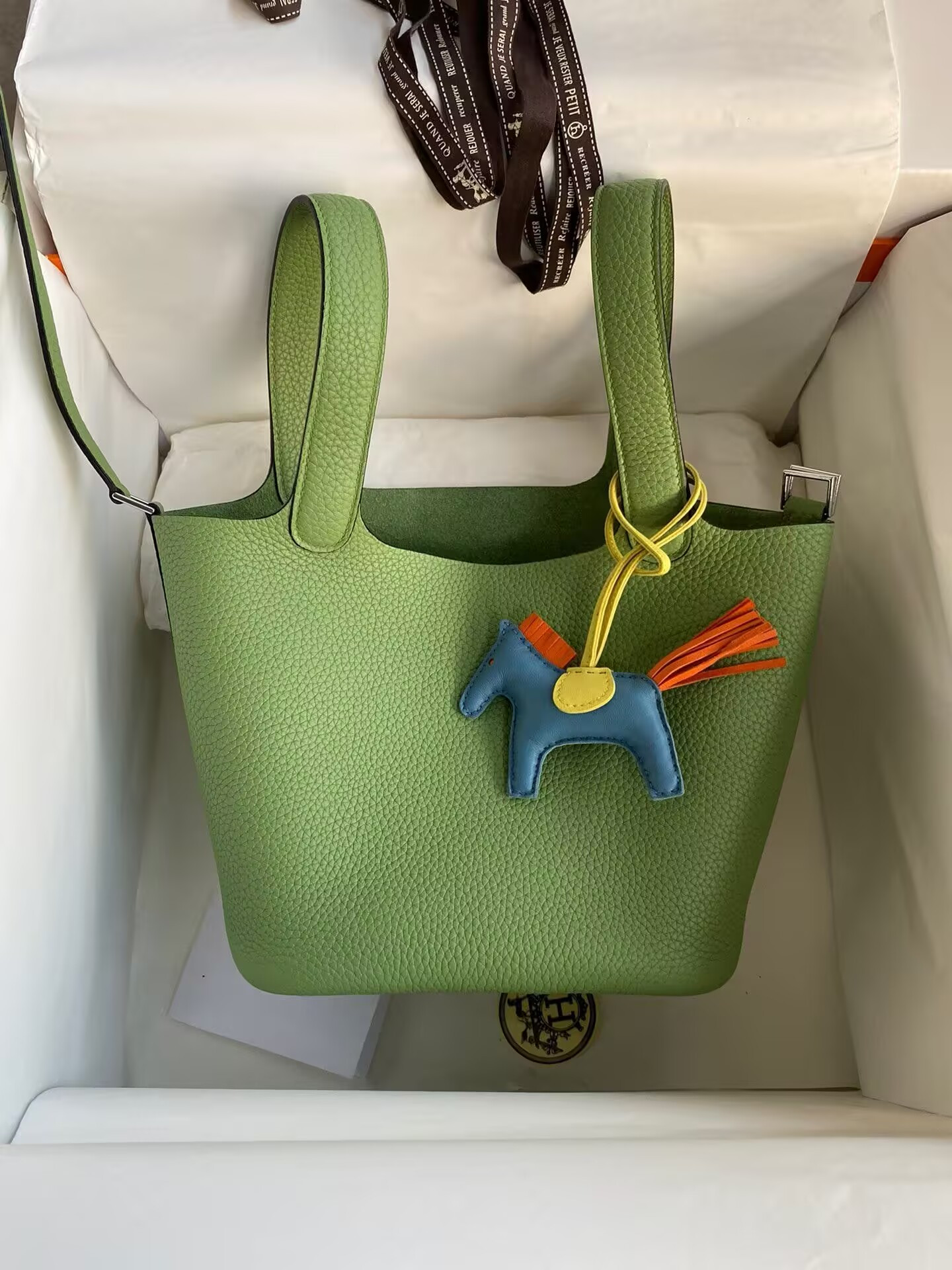 H**me5 picotin 18cm without original box(horse charm not included)