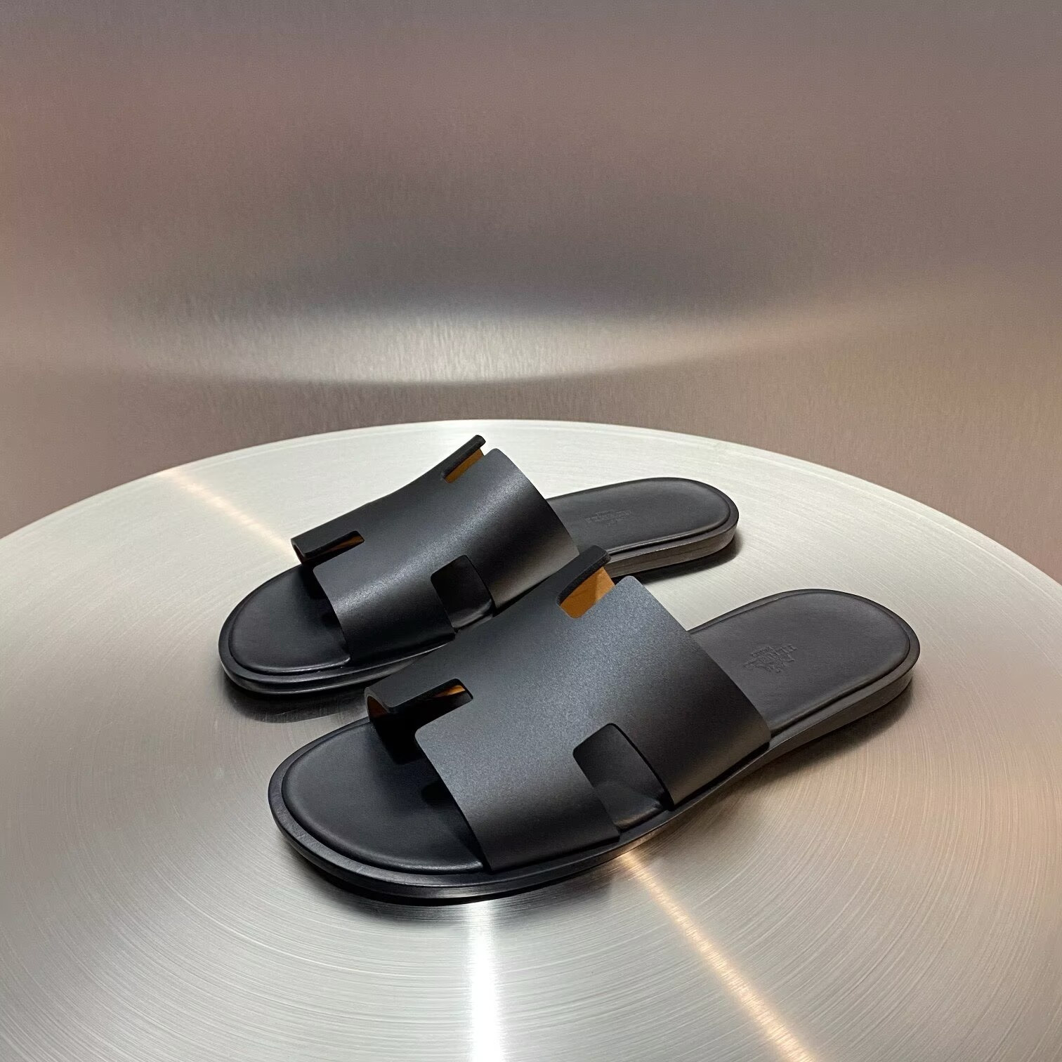 UA Hermès Izmir sandal