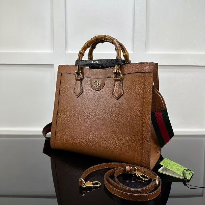 Gvc*1 Diana large tote bag 35x30x14 cm