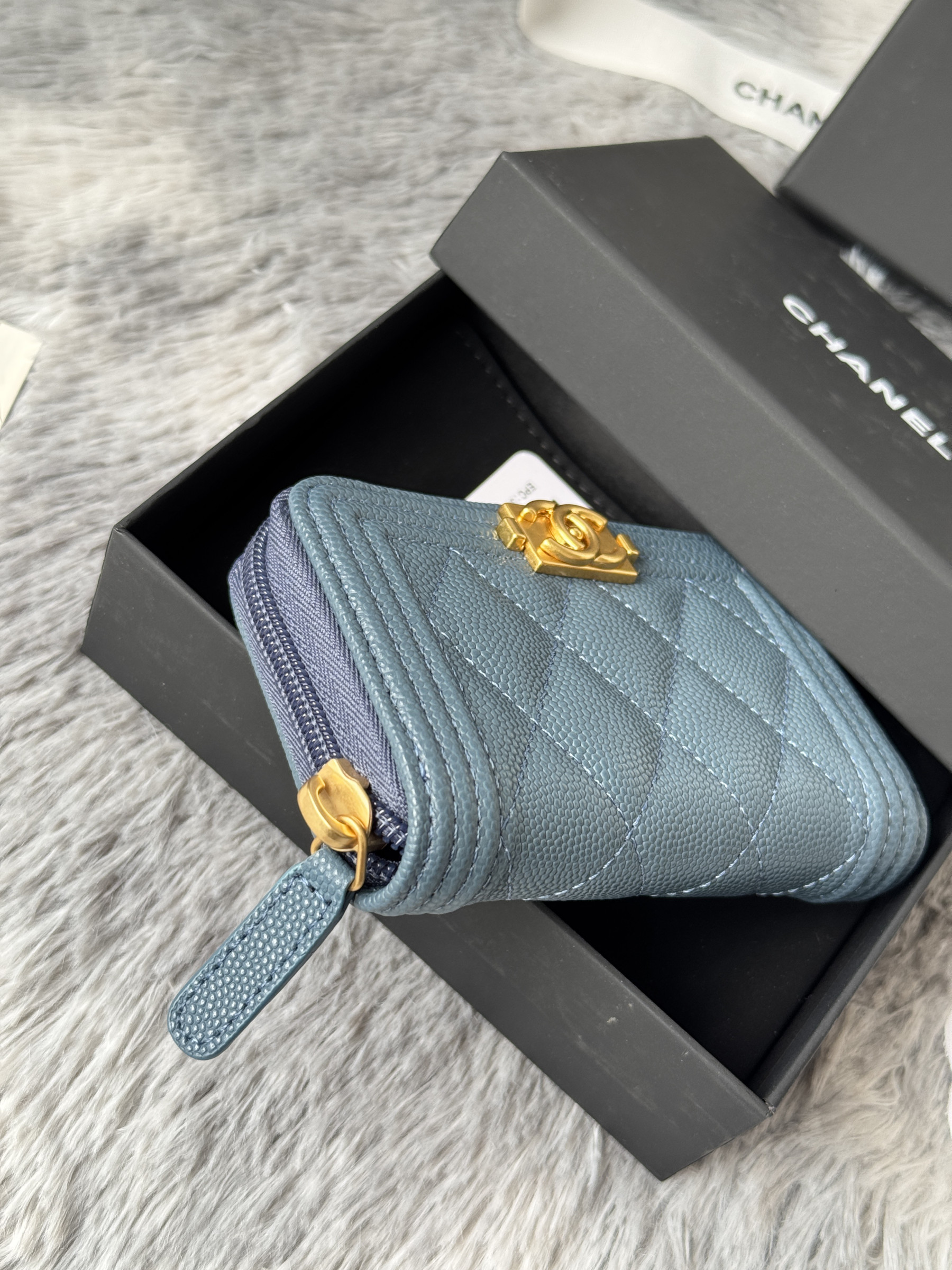 Ch**el boy zip around coin purse wallet a80602 7.5x11cm