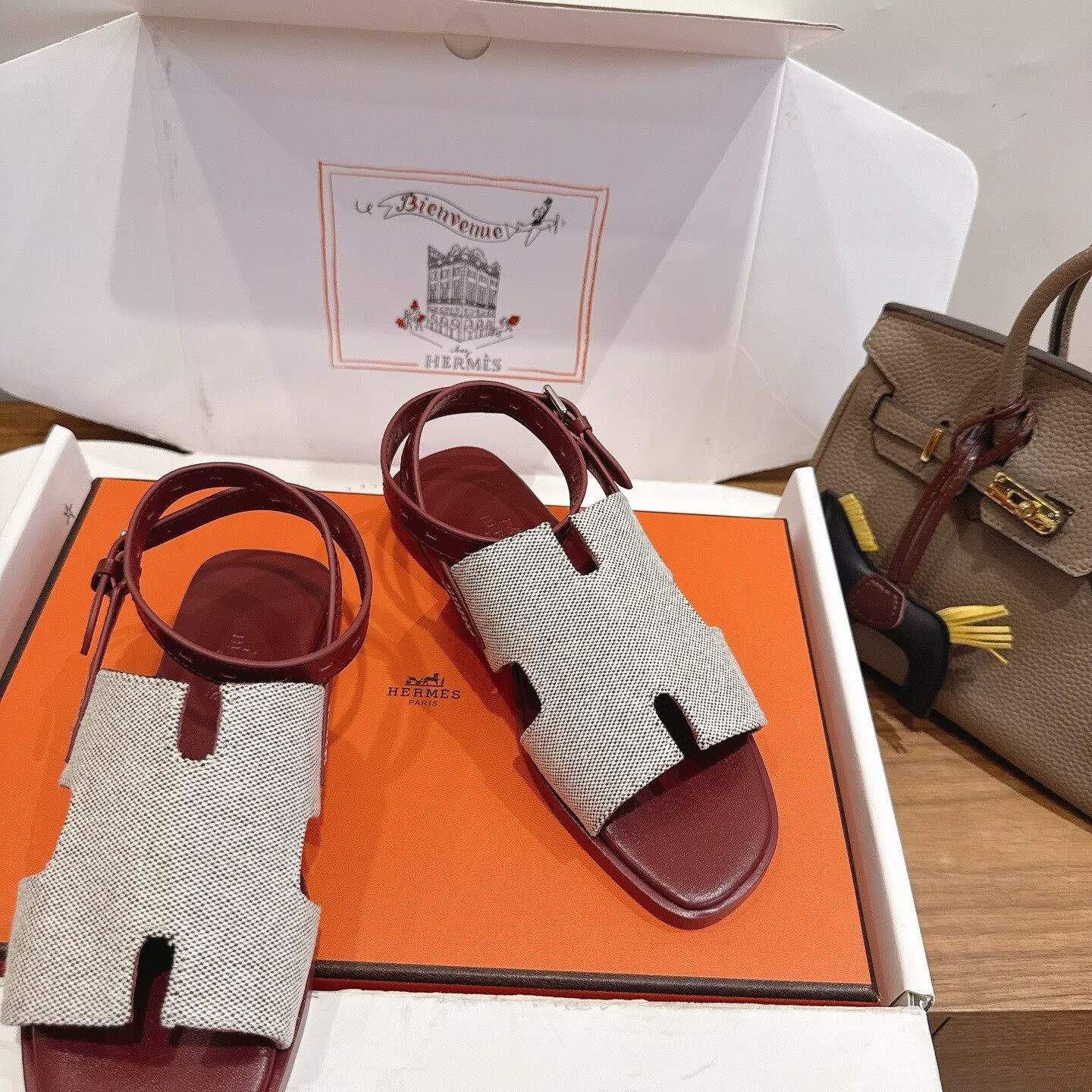 UA Hermès Maya Sandal