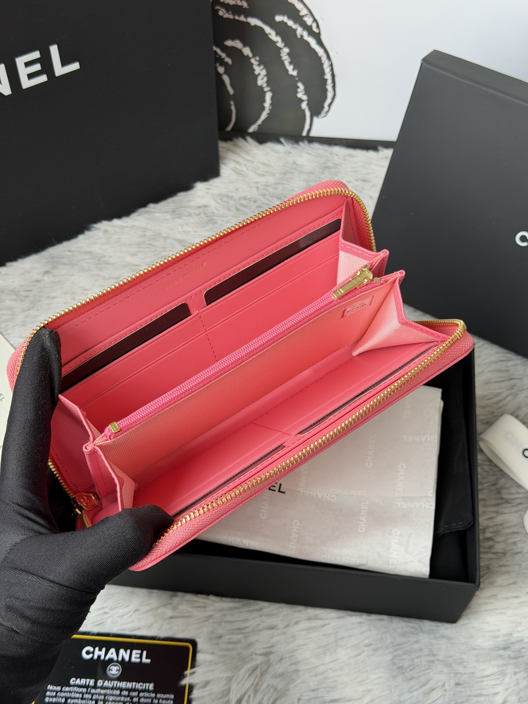 Ch**el zip around wallet 80758 10x19x3cm