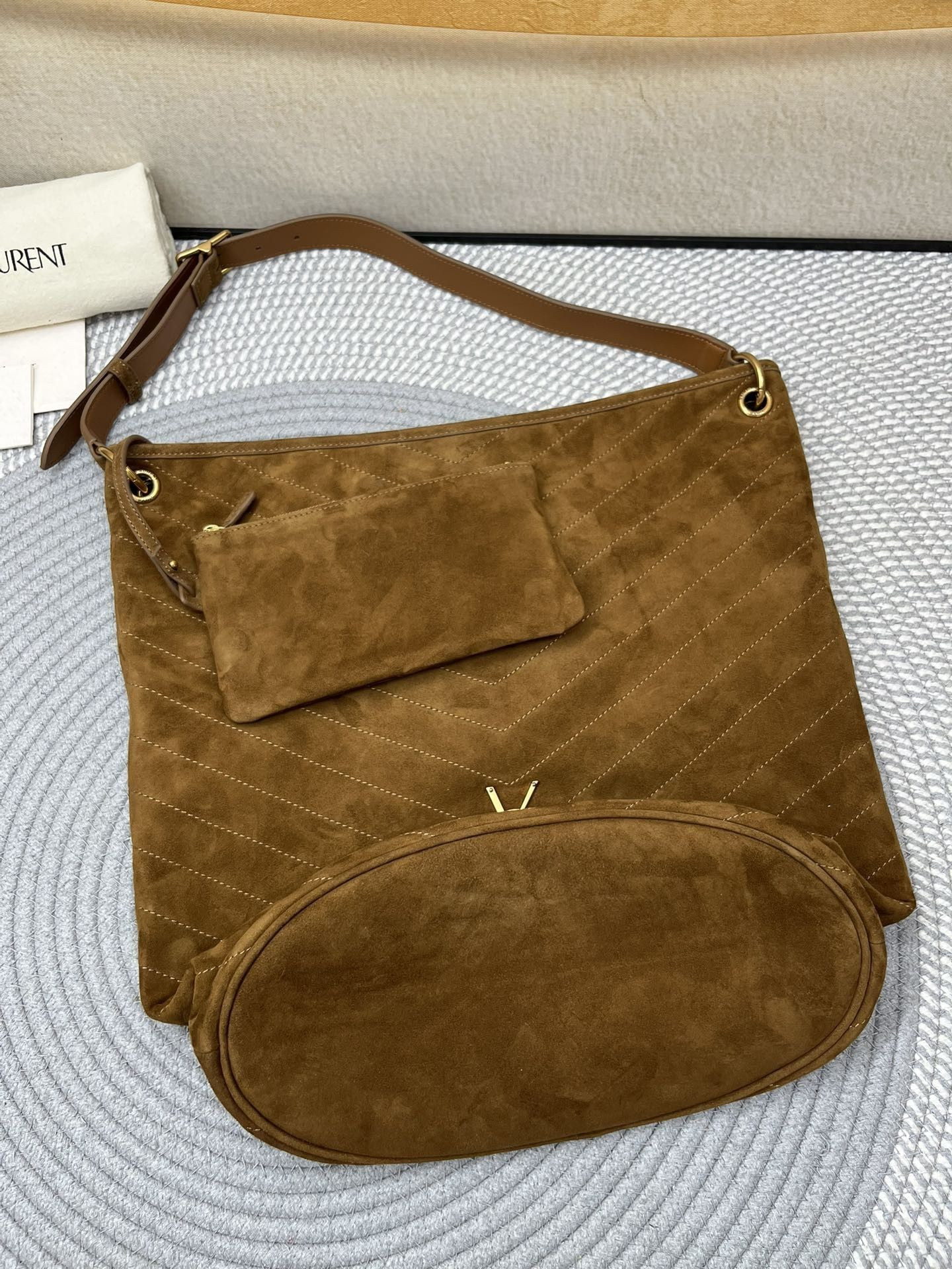 Y51 NIKI S*pple Bucket In Suede 33x16x40cm