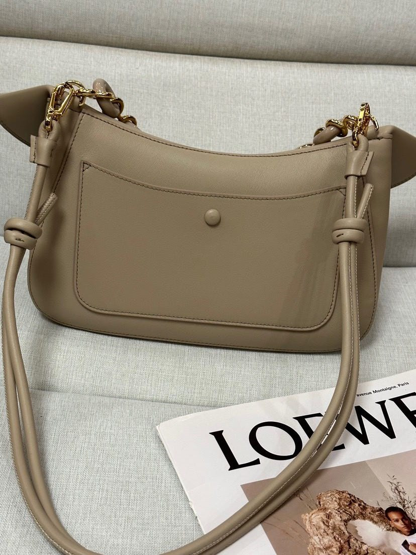 Loewe Medium Ola Bag 18x26x13cm