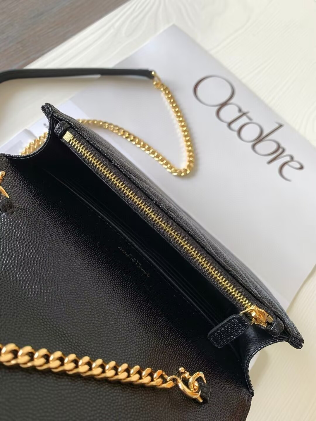 Y51 Cassandra WOC envelope chain wallet 19 x 12.5 x 3.5cm