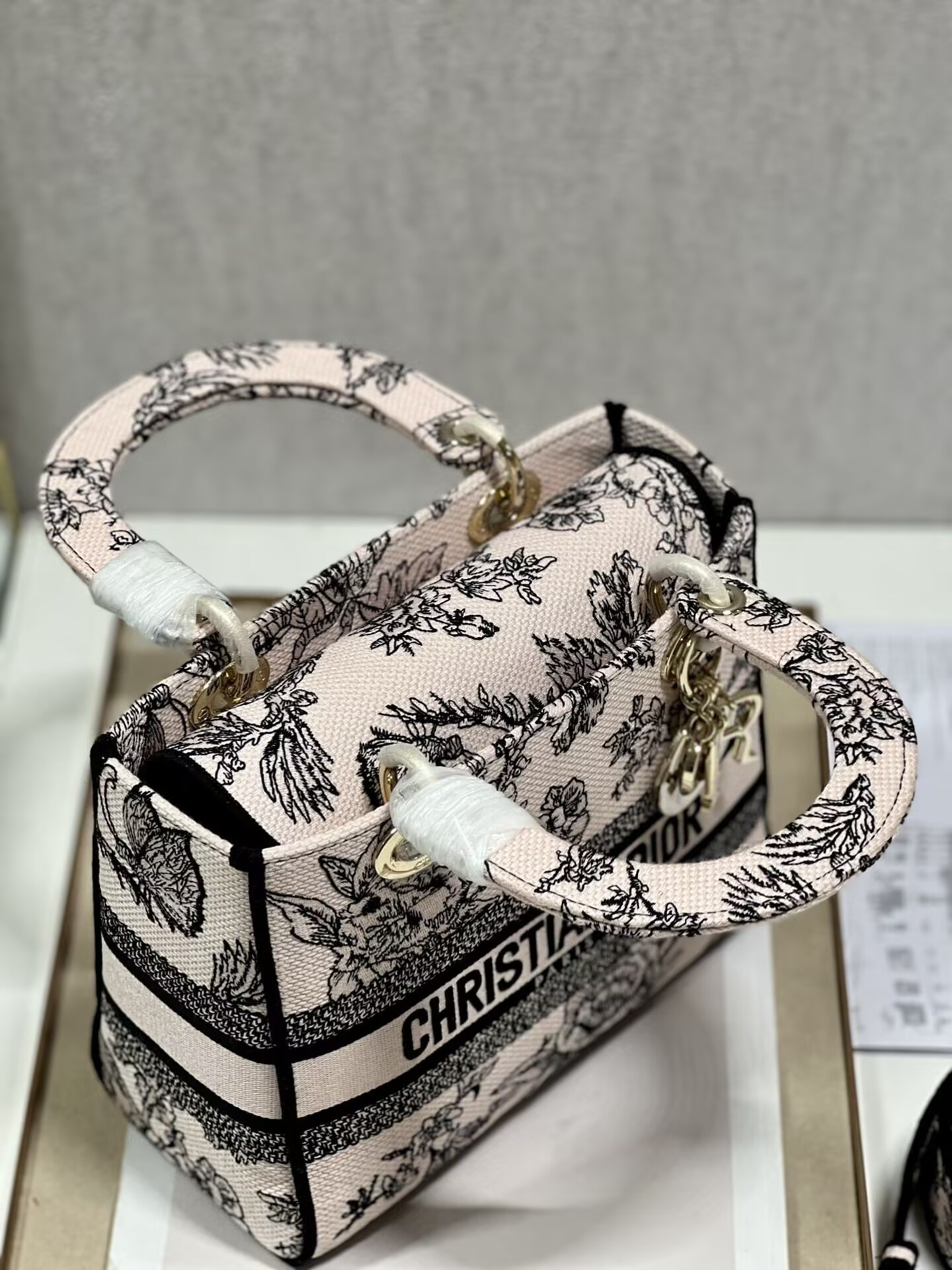 MEDIUM D10r LADY D-LITE BAG 24 x 20 x 11 cm