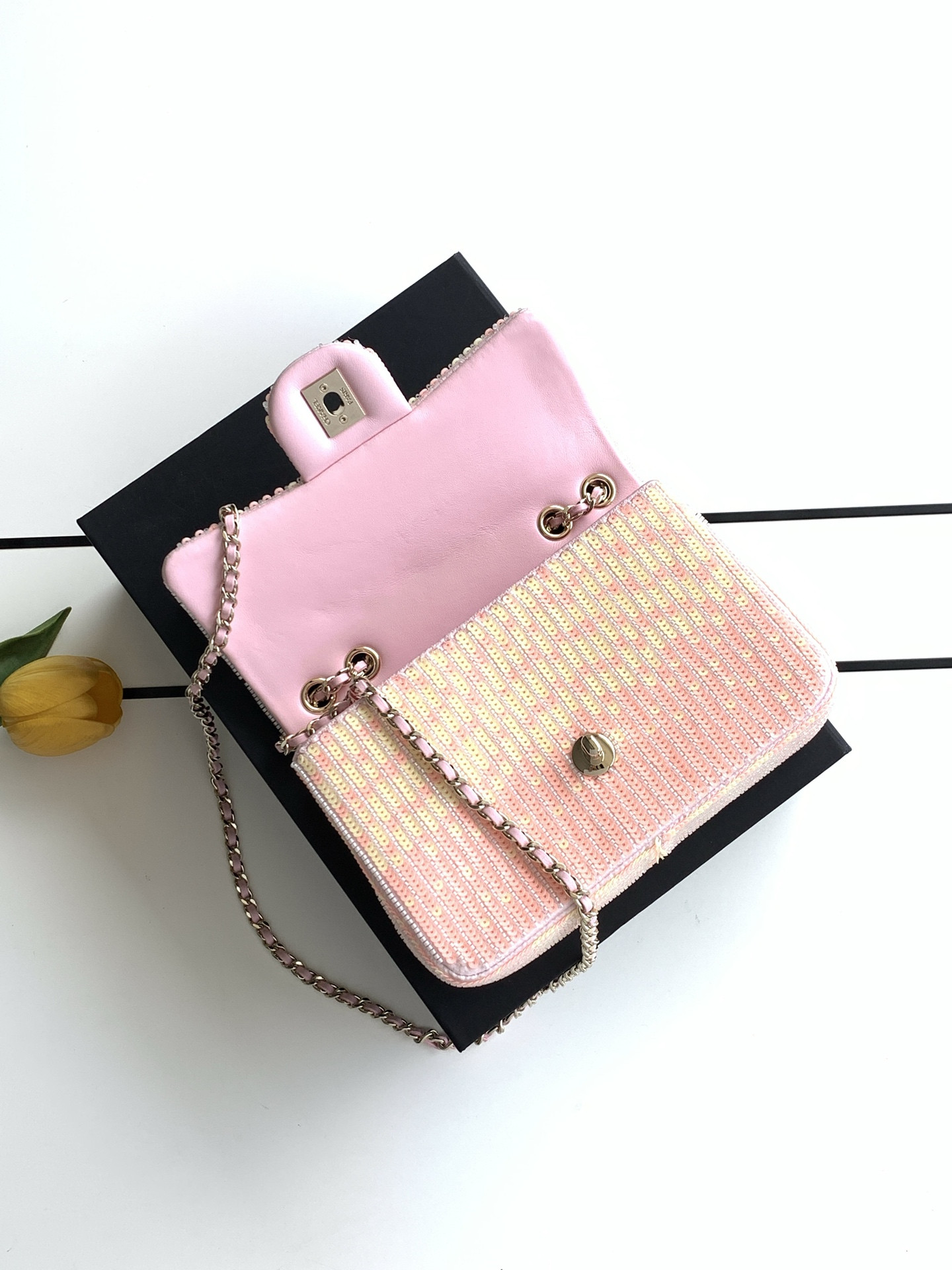 Ch**el flap bag 21x14x8cm