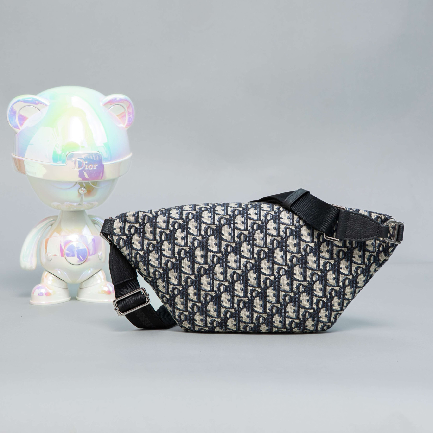 D10r saddle belt bag 39x17x10.5cm