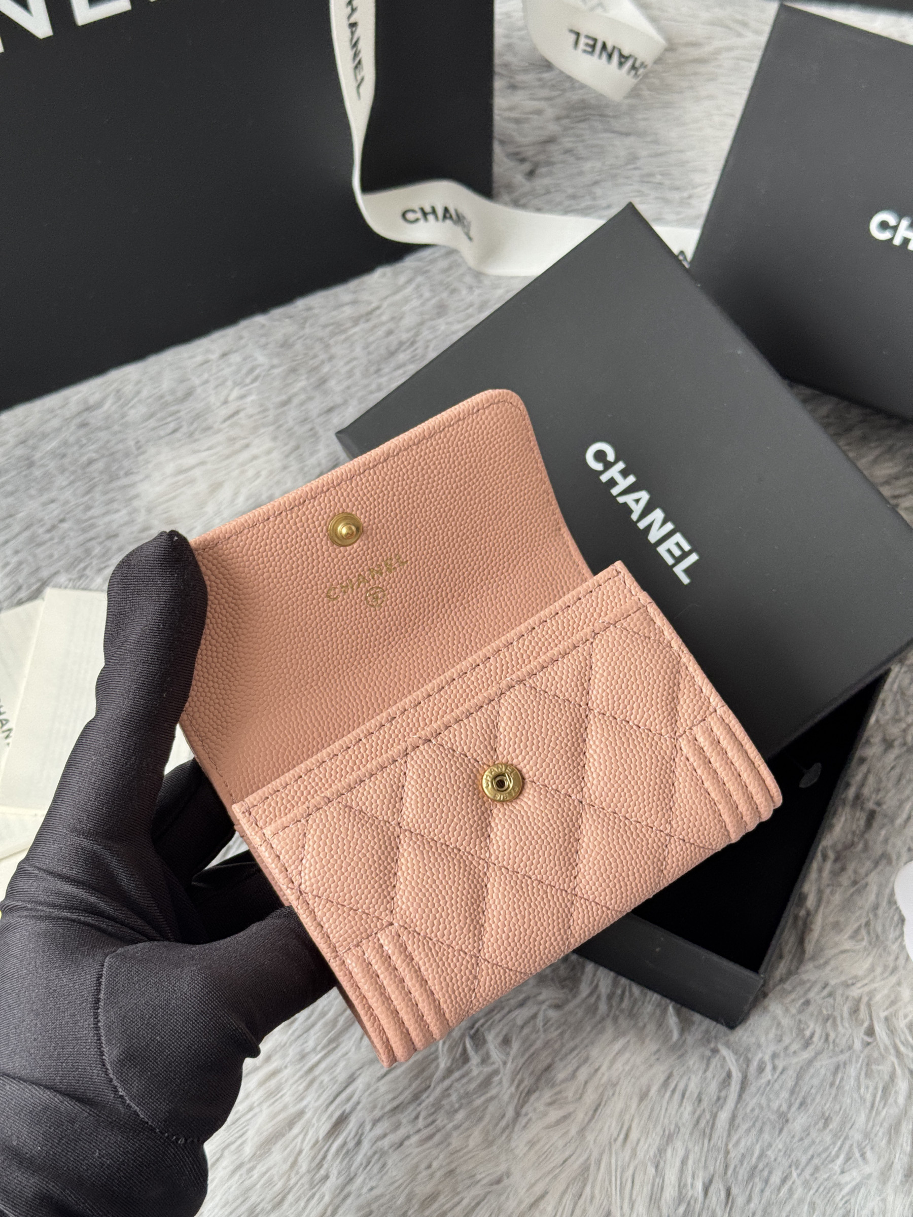 Ch**el boy Ch**el flap card holder a80603 7.5x11.3x2.1cm