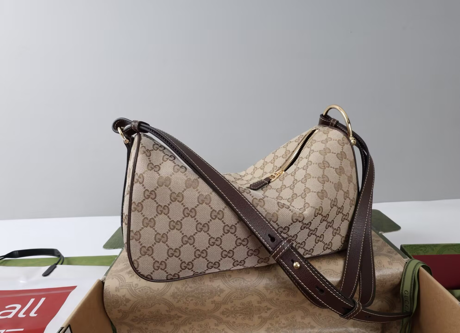 Gucci Half Horsebit Medium Shoulder Bag Without Box 31.5x17x12cm