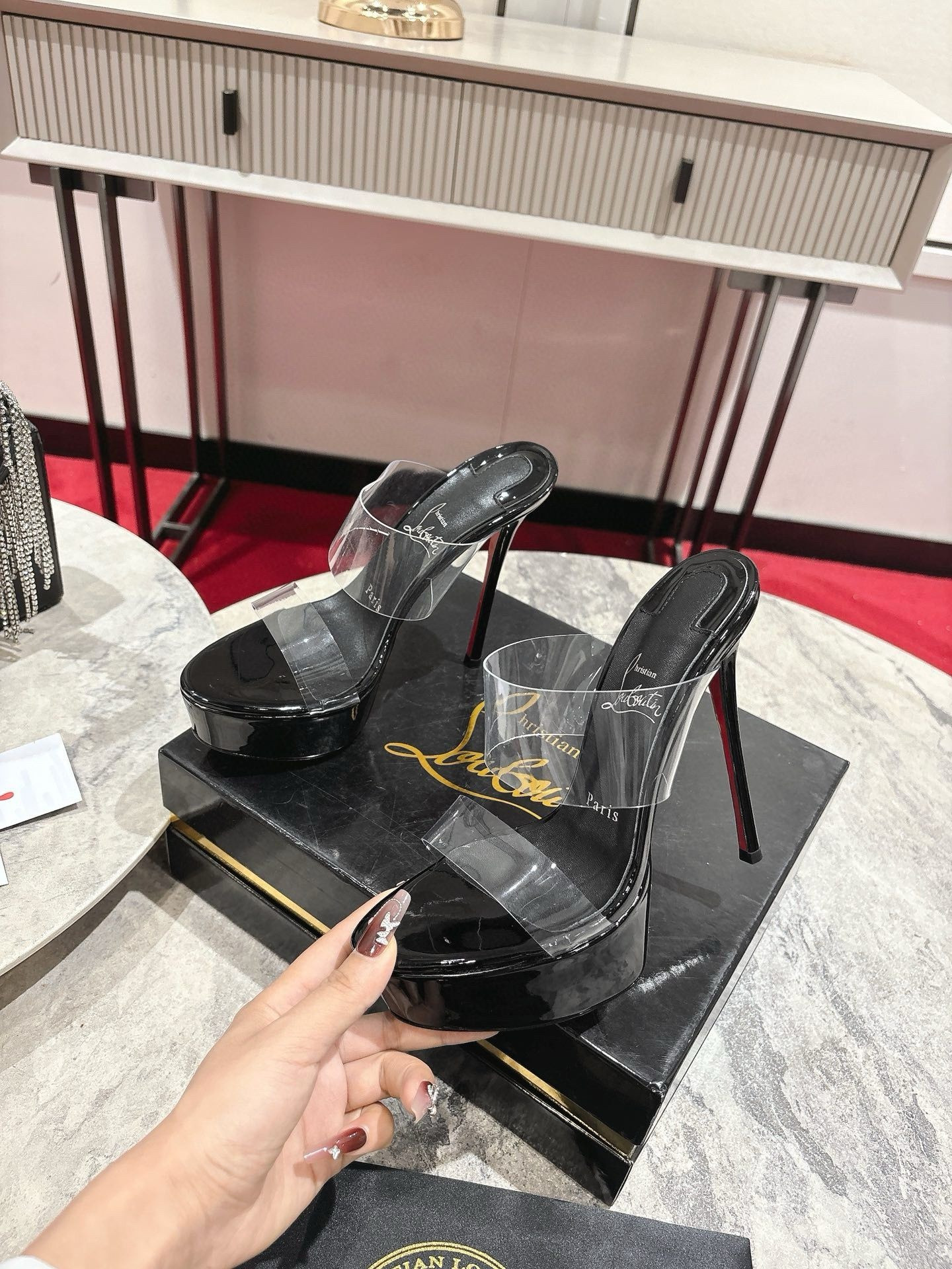 UA Chr1st1an Louboutin Just Nothing Alta 150mm