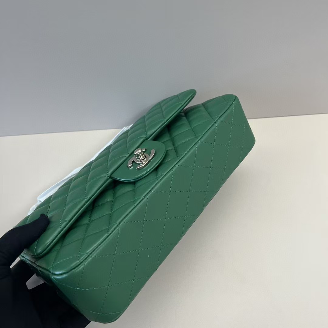 Ch**el Flap Bag 25x15x6cm