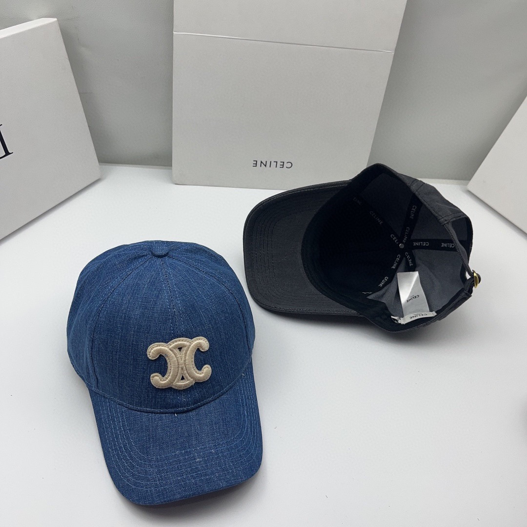 Celine hat