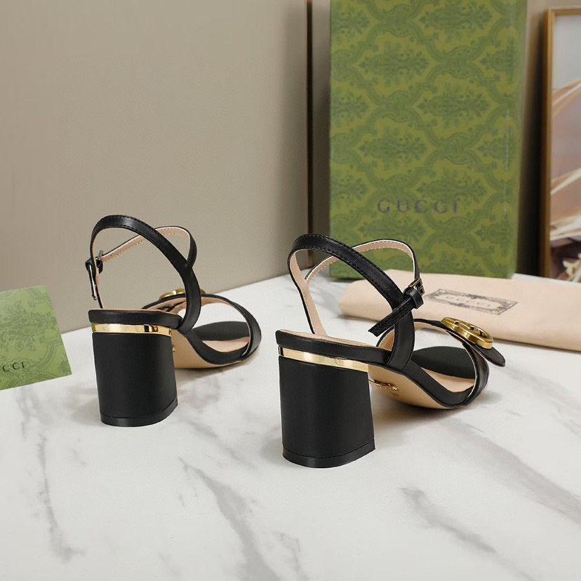 UA Gvc*1 MID-HEEL SANDAL