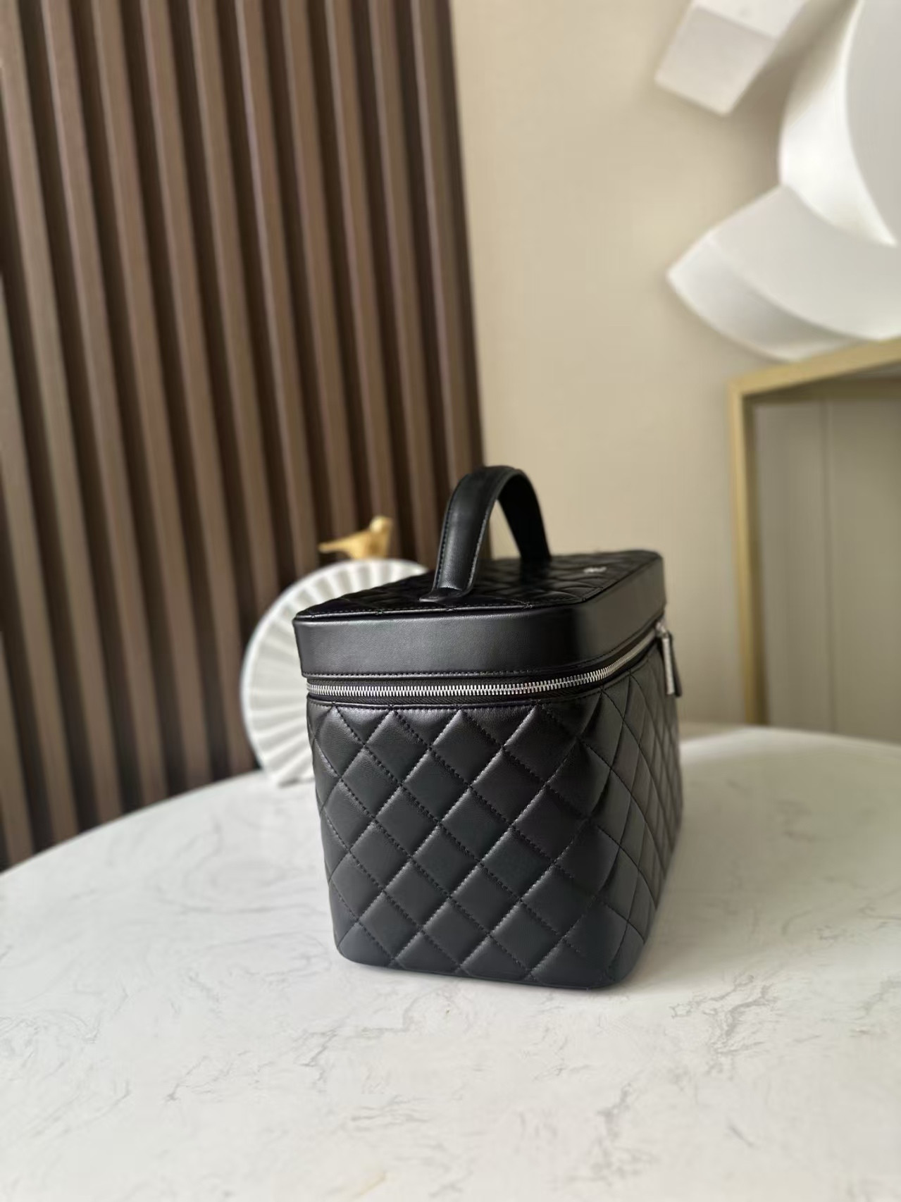 Ch**el Quilted Vanity Case Bags 25x16x18cm