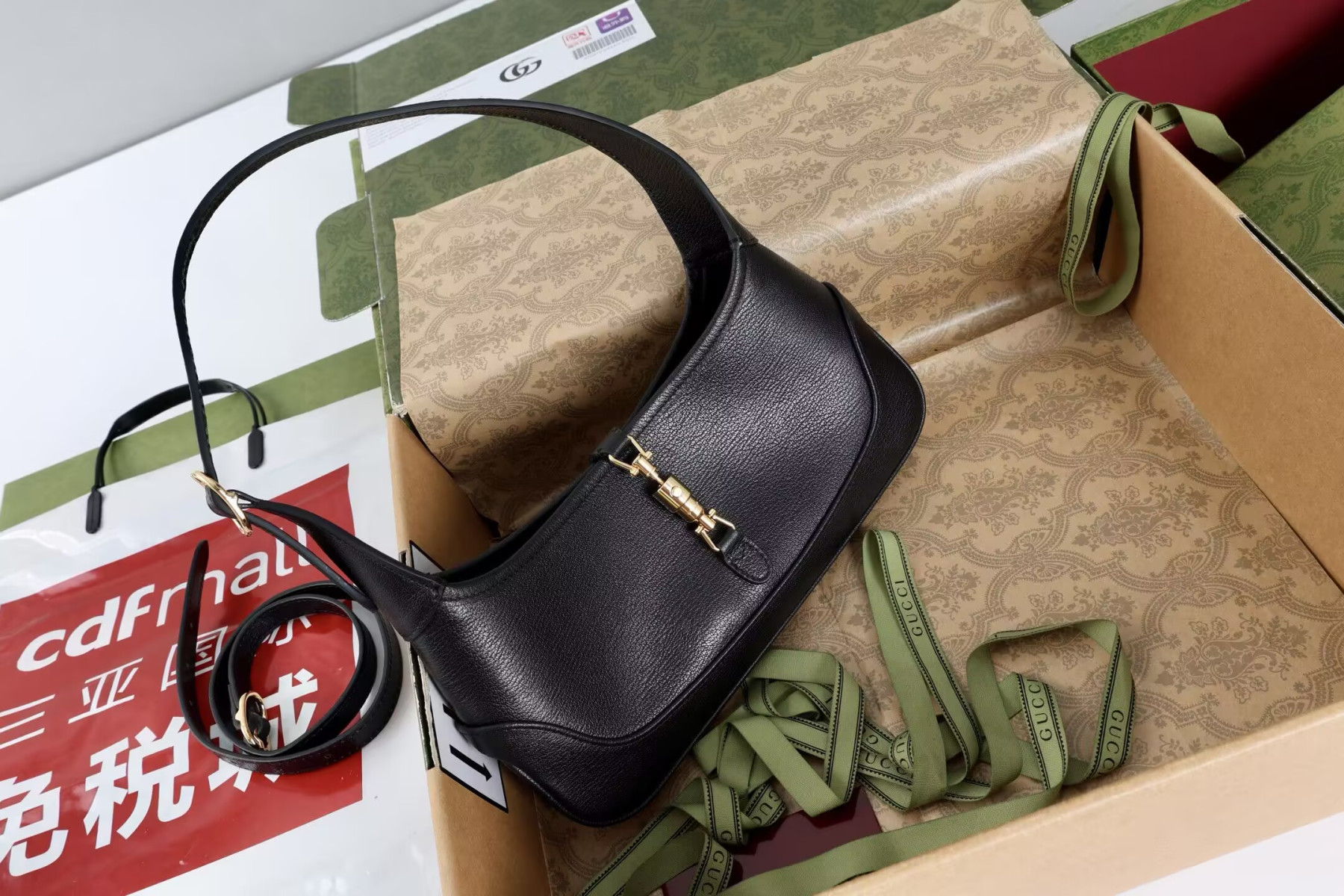 Gucci Jackie Slim Shoulder Bag 27x13x3.5cm