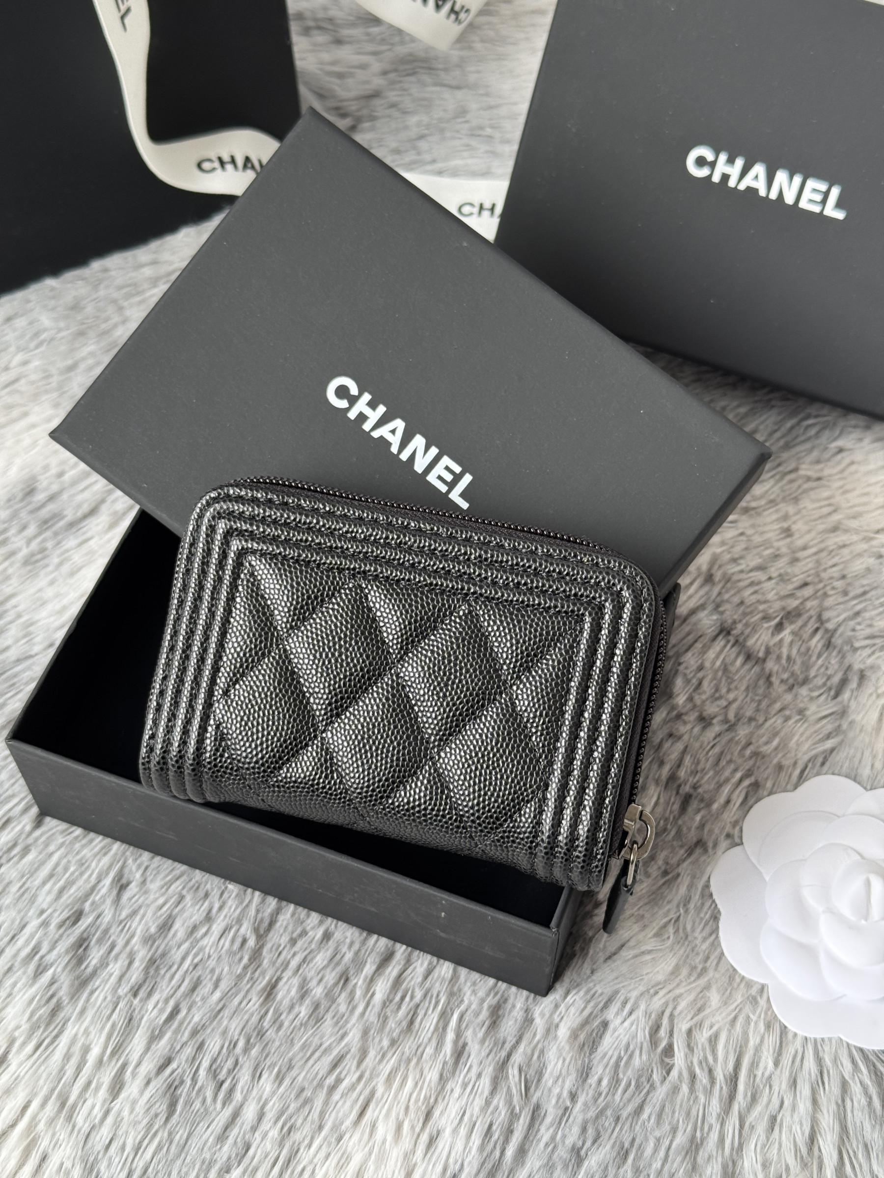 Ch**el boy zip around coin purse wallet a80602 7.5x11cm