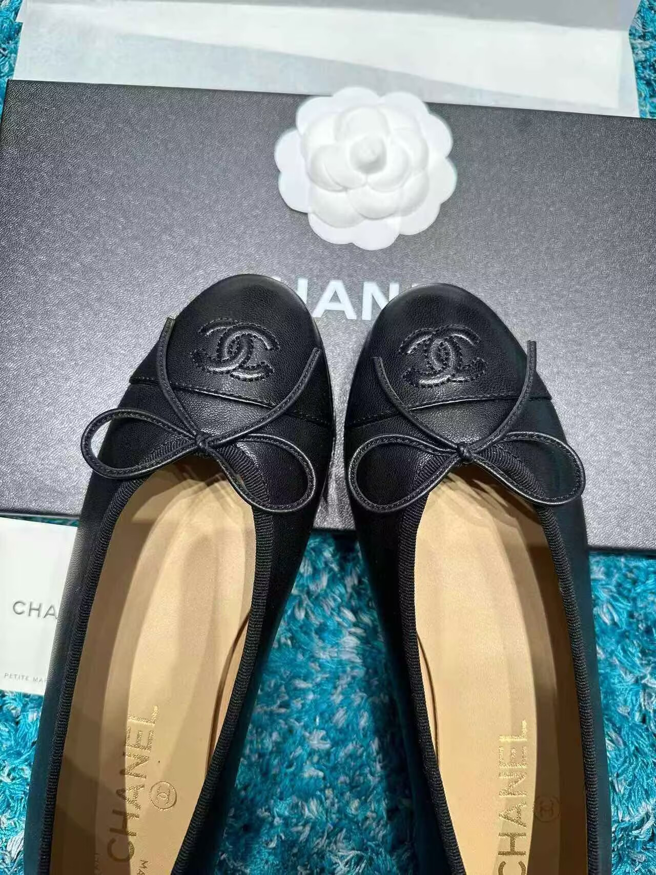 UA Ch**el BALLET FLATS