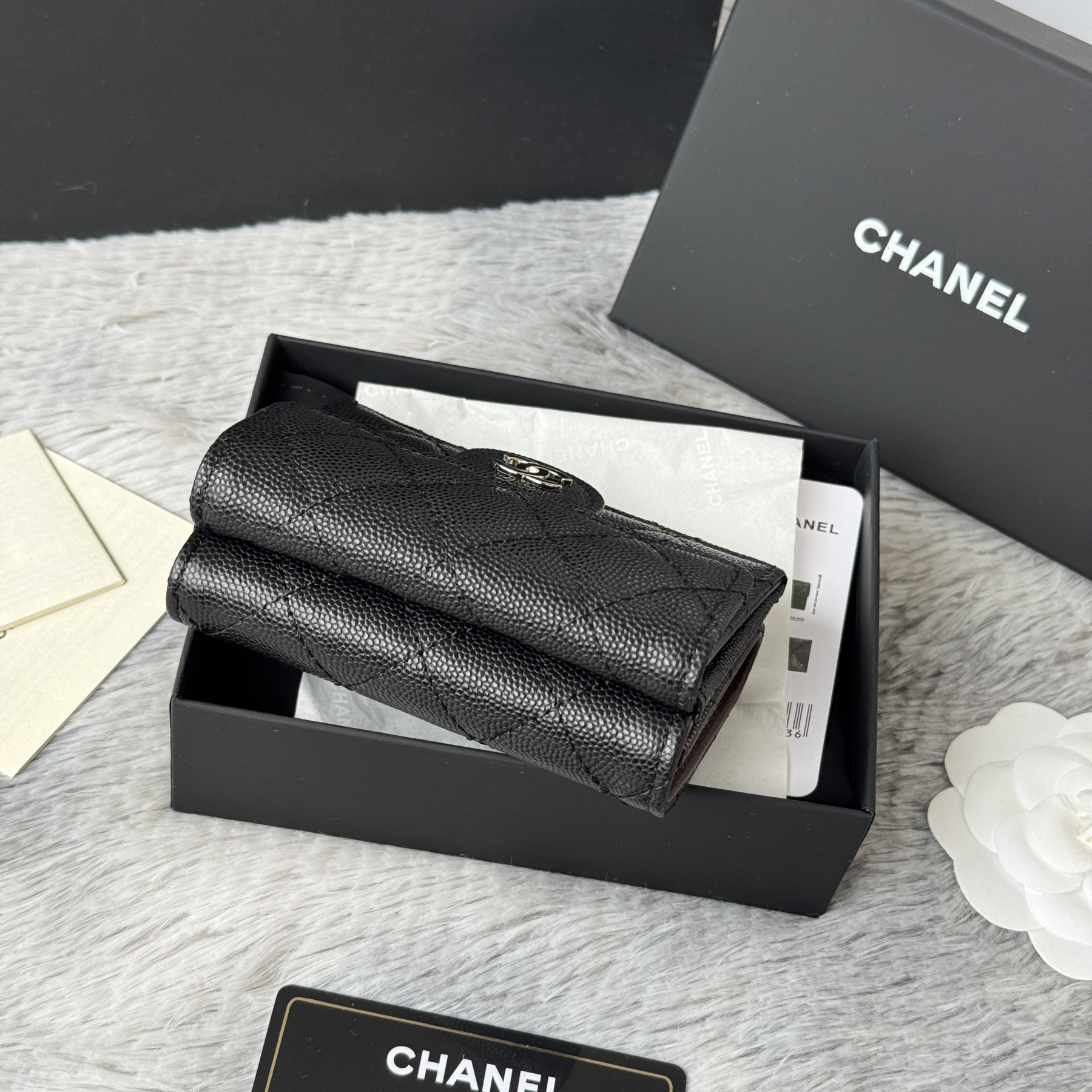 Ch**el card holder 10.5x7.5x3cm