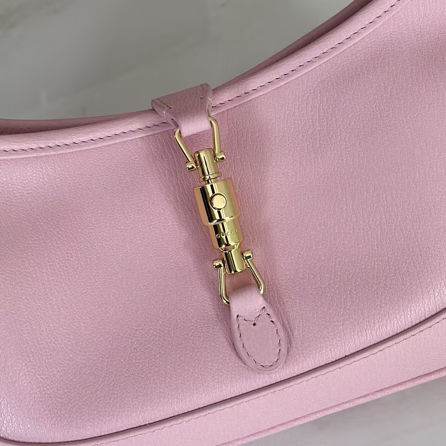 Gucci Jackie Slim Shoulder Bag 27x13x3.5cm