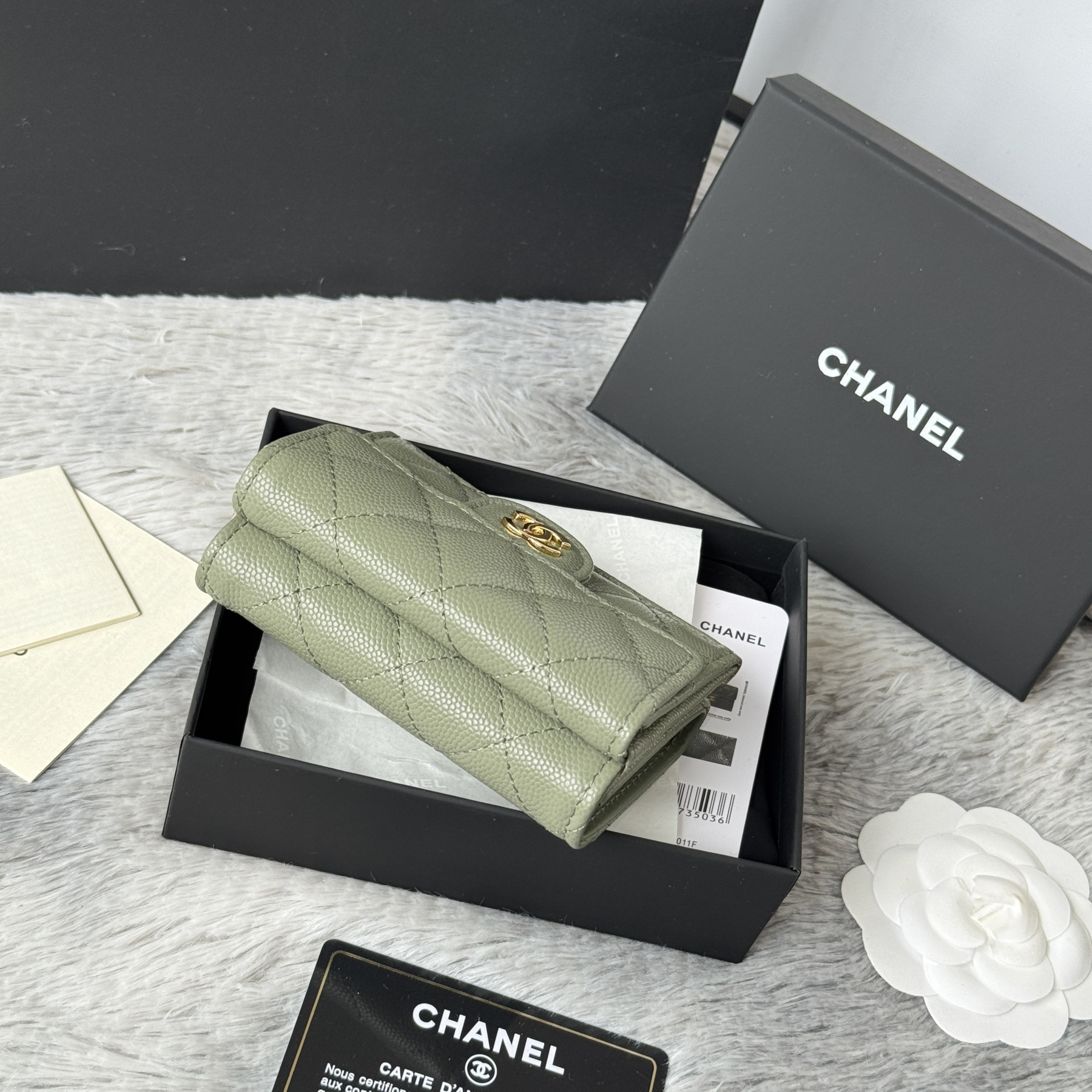 Ch**el card holder 10.5x7.5x3cm