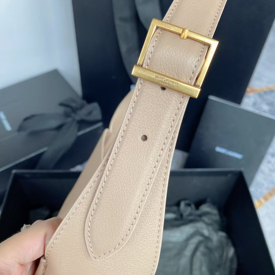 Y51 LE 5 À 7 S*pple small in grained leather Dusty Grey 23x22x8cm