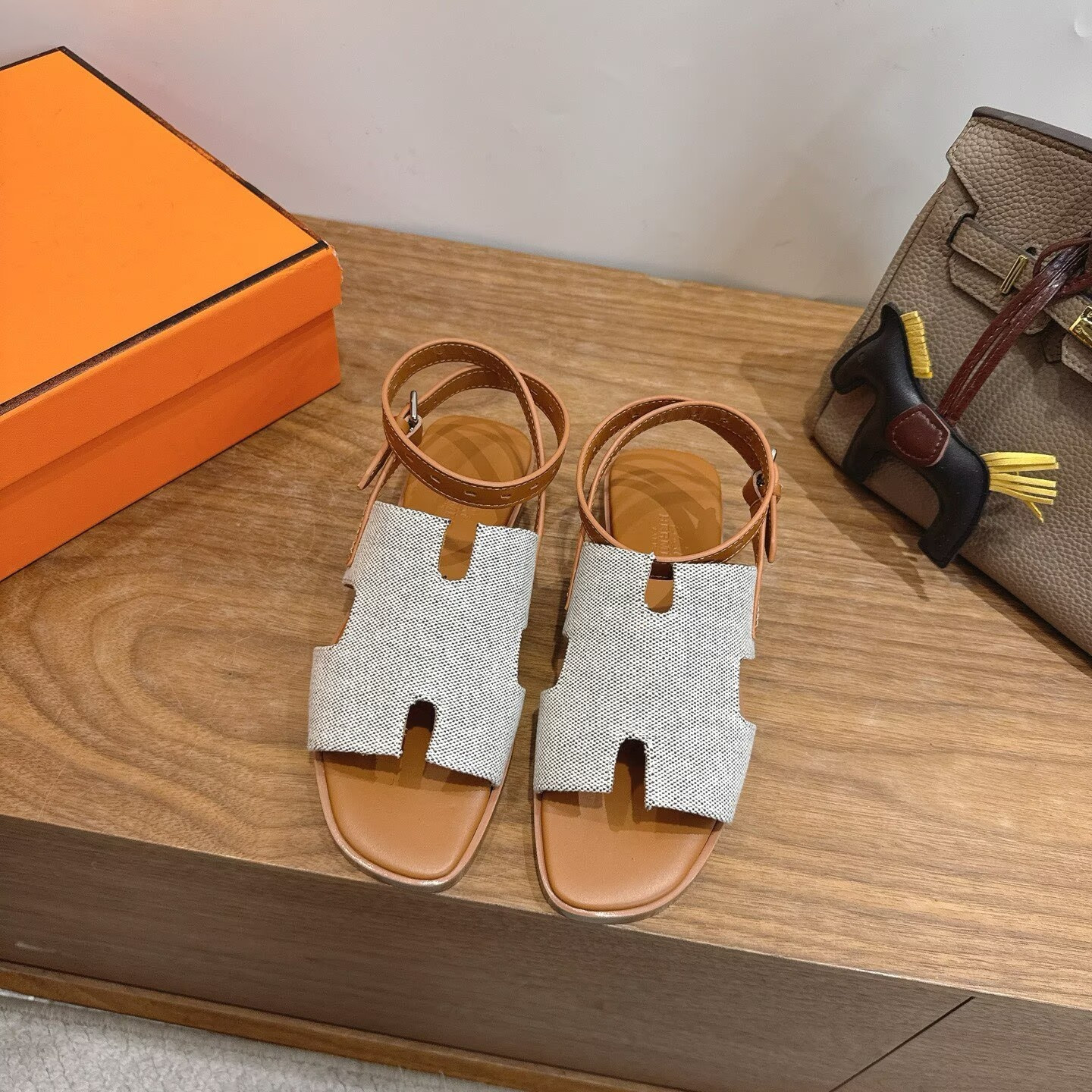 UA Hermès Maya Sandal