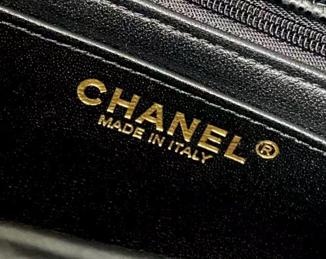 Ch**el Mini Flap Bag 12x20x6cm