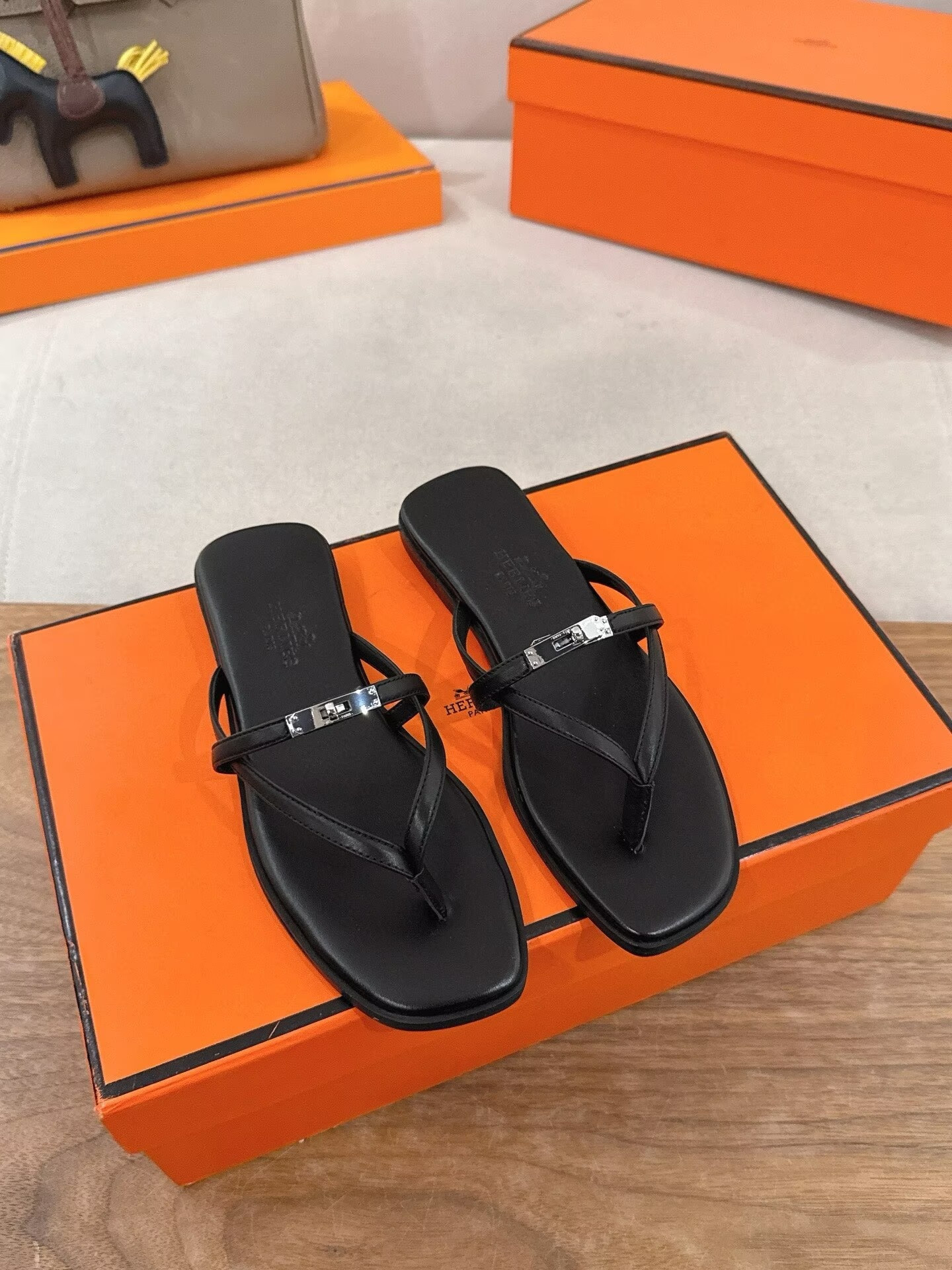 UA Hermès Miss Sandals
